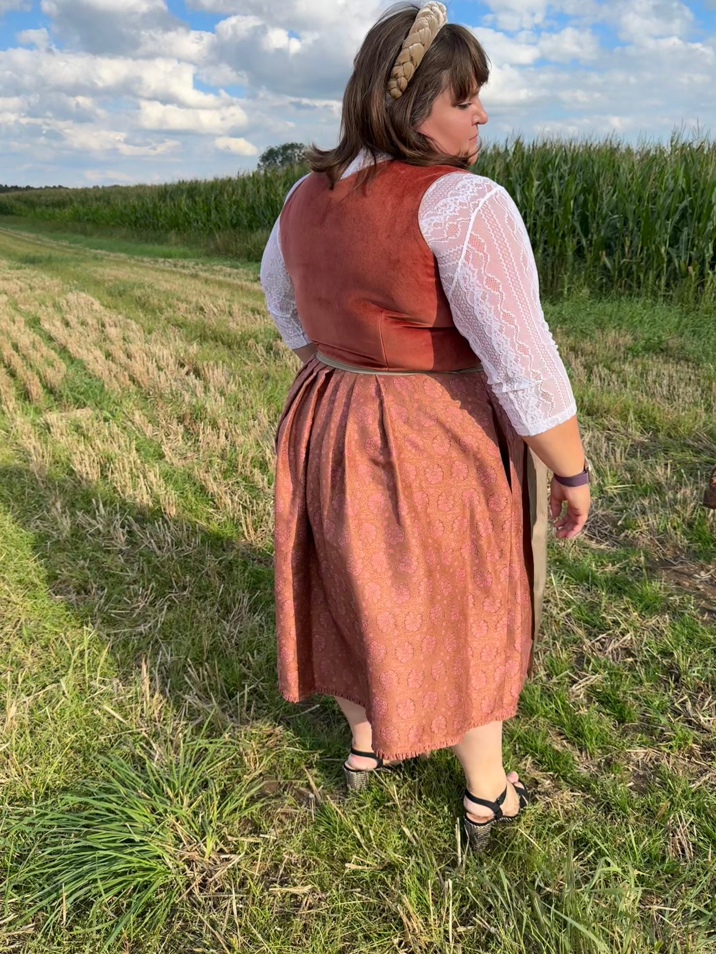 Dirndl Alpenfee, Jovana, Samt, rost ocker, 75 cm, große Größen