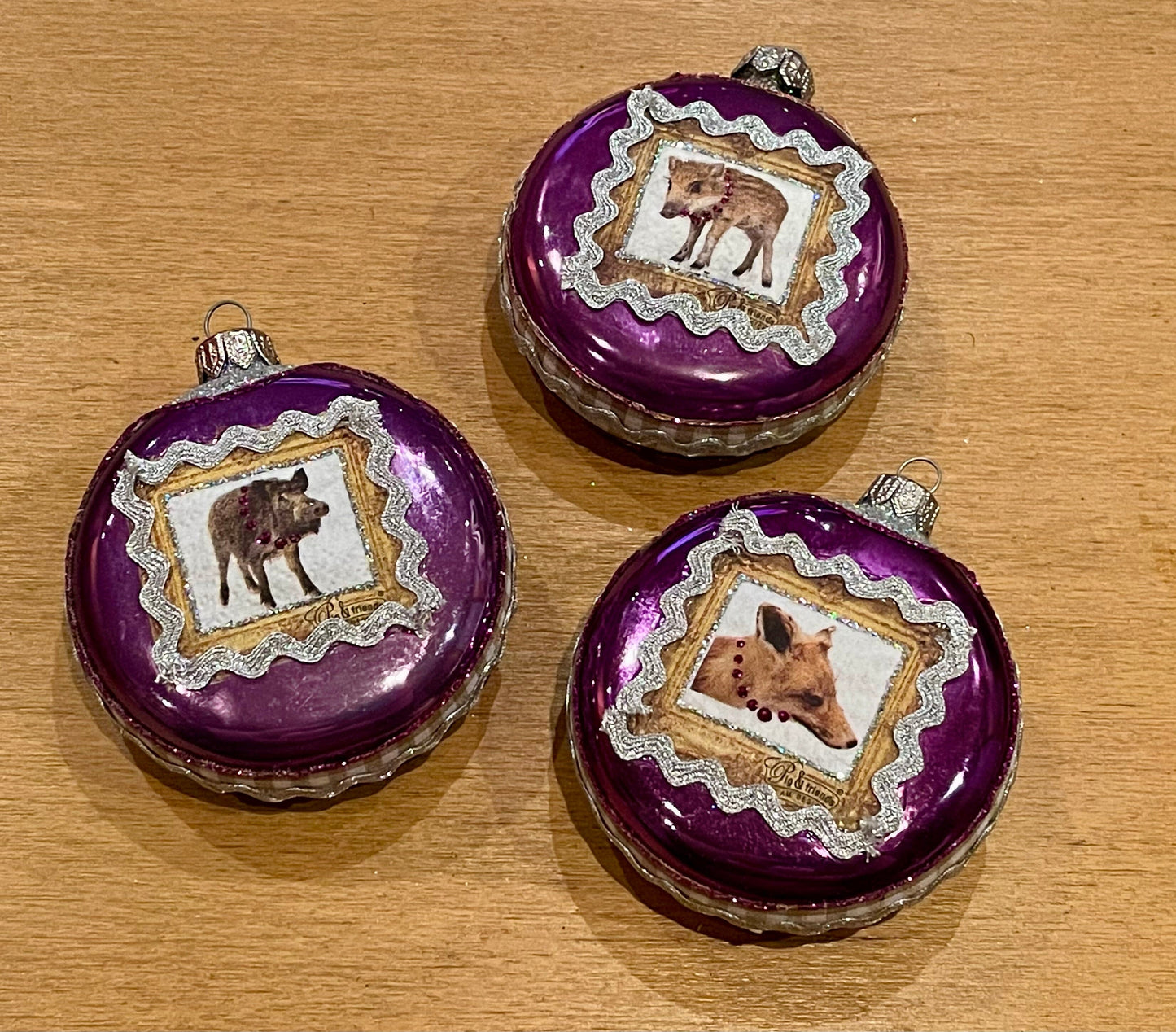 3er Set Christbaumkugel, Weihnachtsschmuck, Medaillon lila, Wildtiere, Nr. 1 Weihnachten Alpenfunkeln
