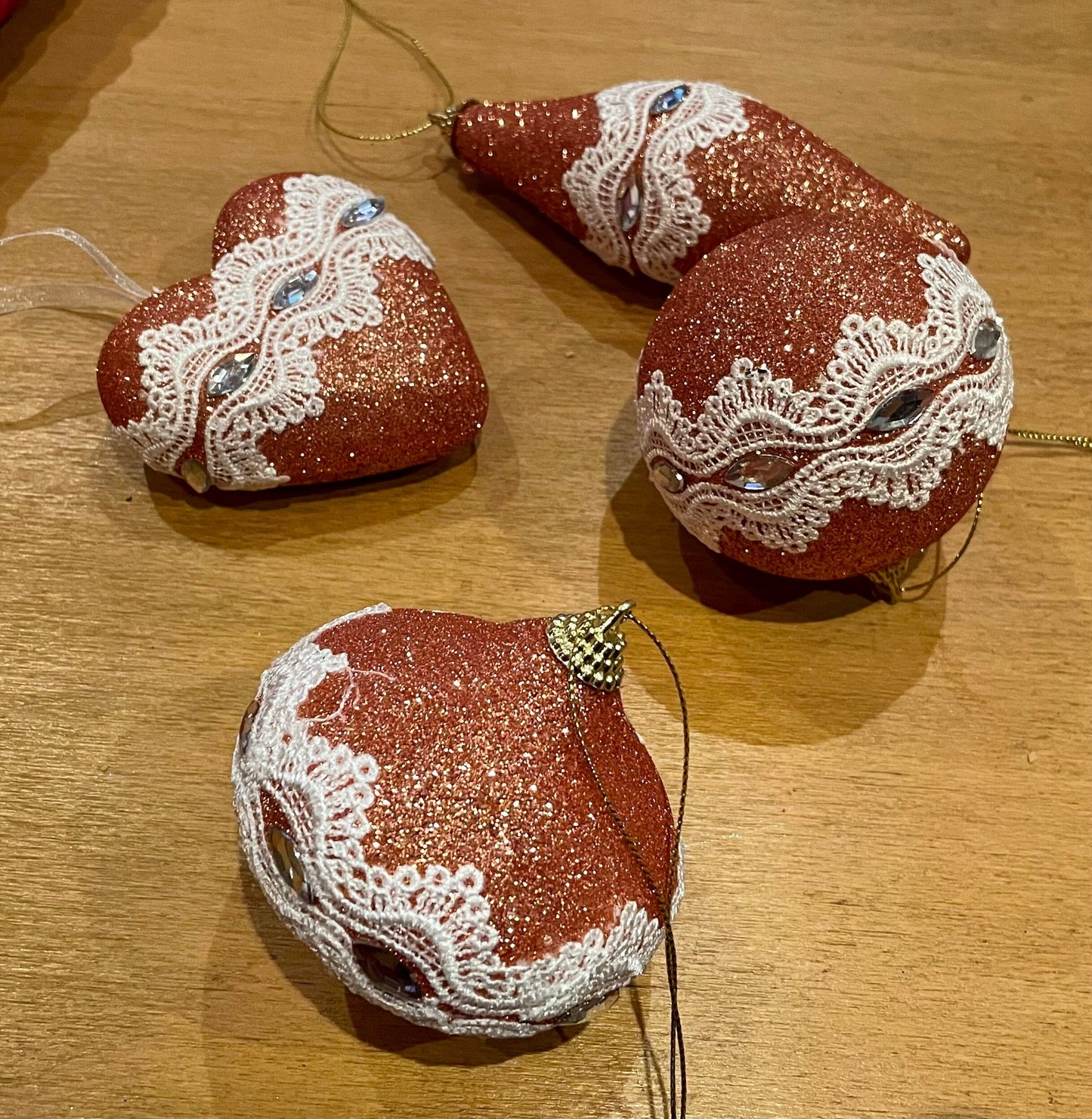 4er Set Christbaum Kugel, Weihnachtsschmuck, bronze, Spitze Weihnachten Alpenfunkeln