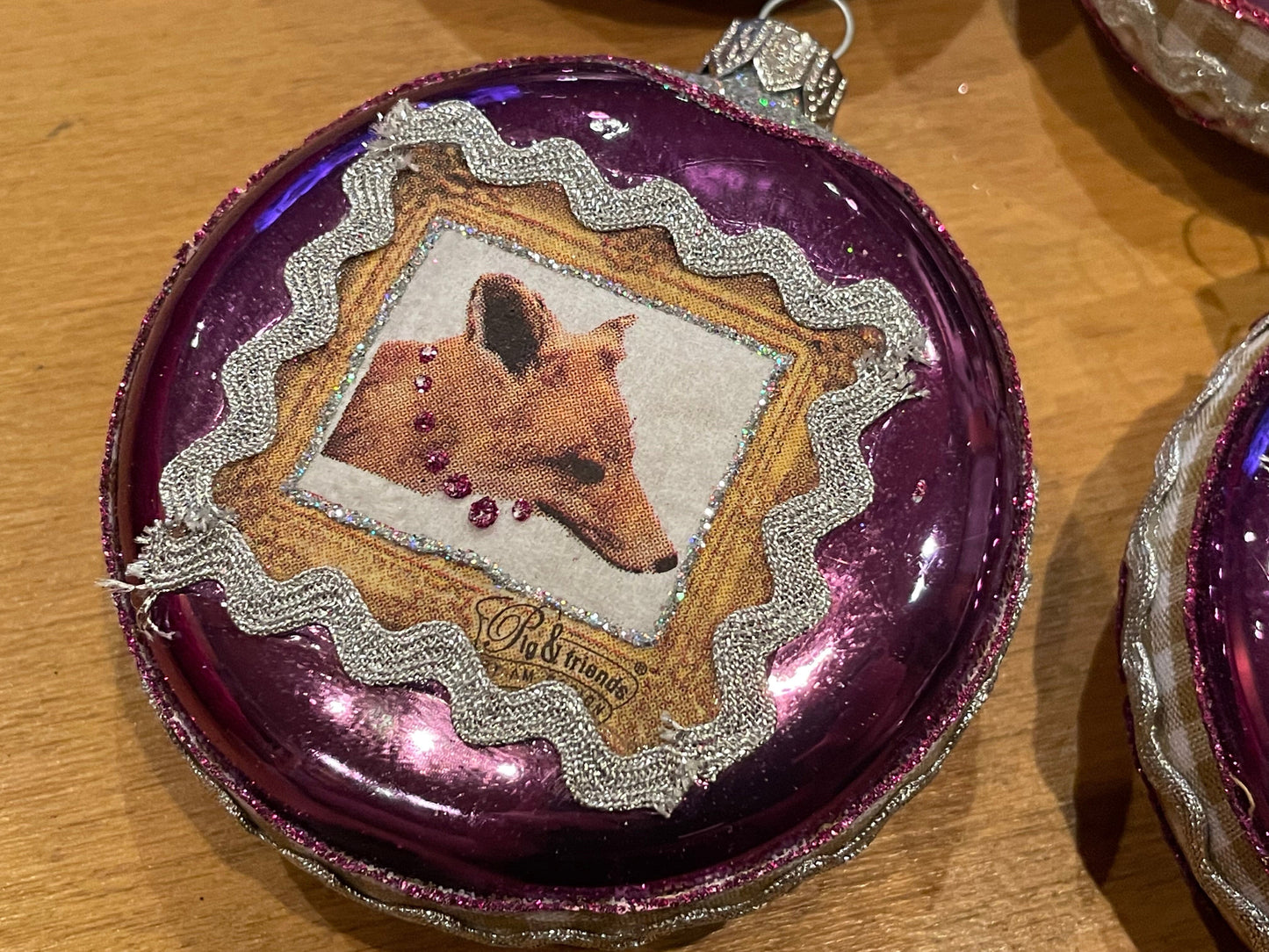 4er Set Christbaumkugel, Weihnachtsschmuck, Medaillon lila, Wildtiere, 2. Wahl Weihnachten Alpenfunkeln