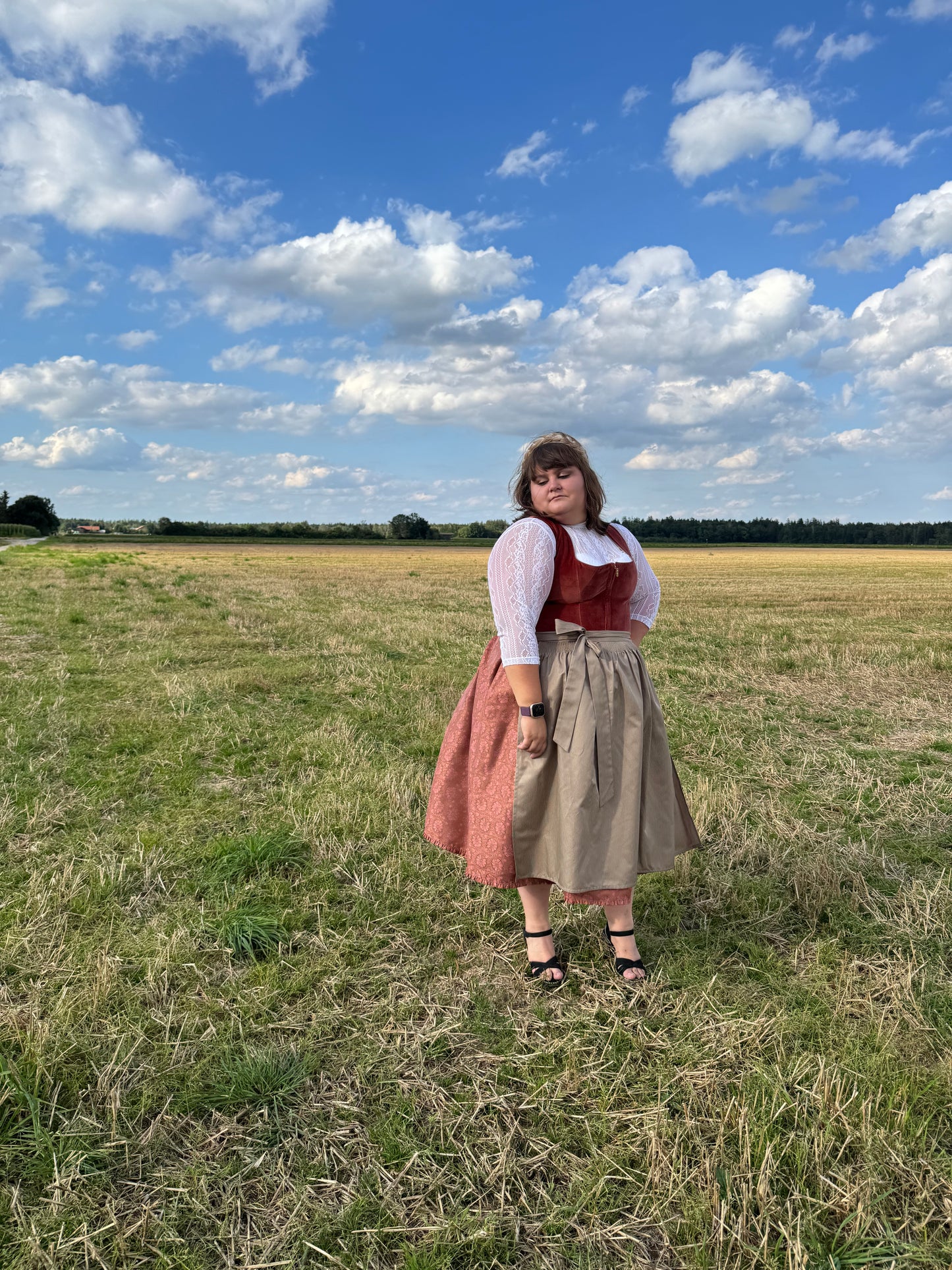 Dirndl Alpenfee, Jovana, Samt, rost ocker, 75 cm, große Größen