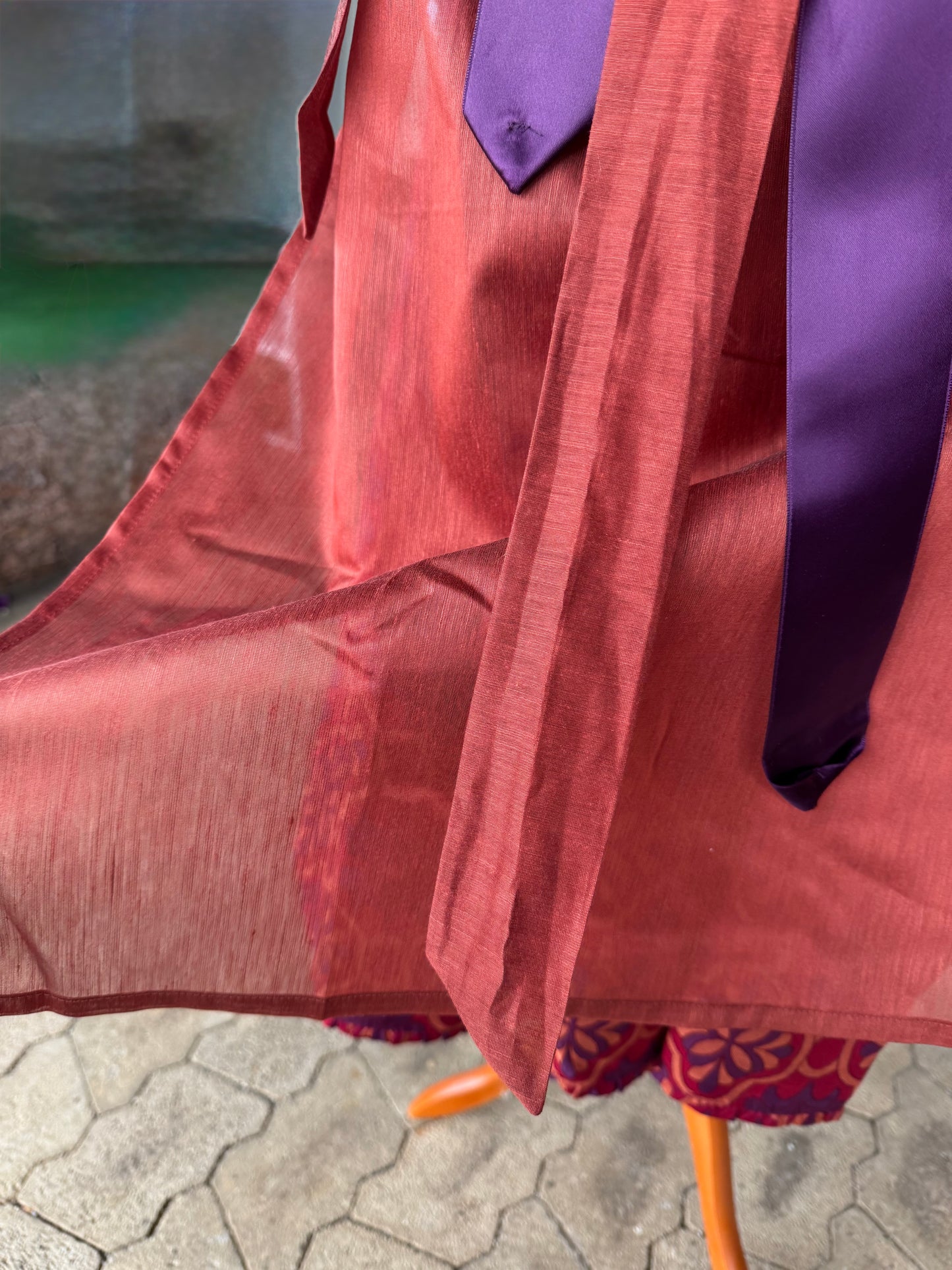 Dirndl Alpenfee, Fabienne, Orange, lila, rot, Samtdirndl, 75cm