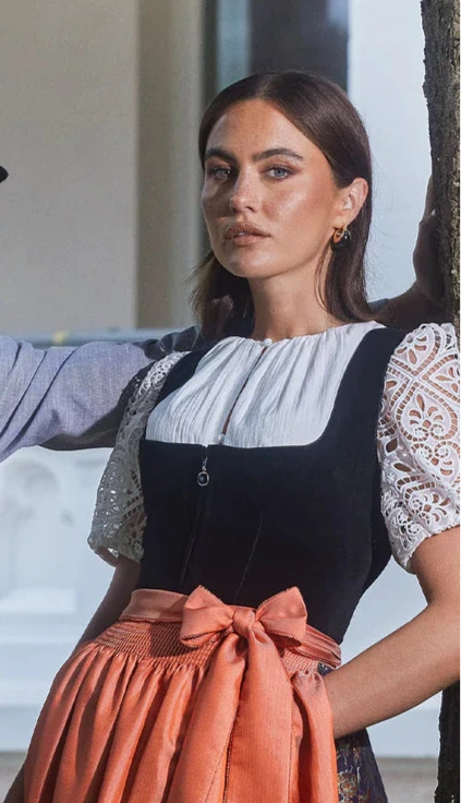 Dirndlbluse Krüger, Marianna Annalotta, hochgeschlossen, ecru
