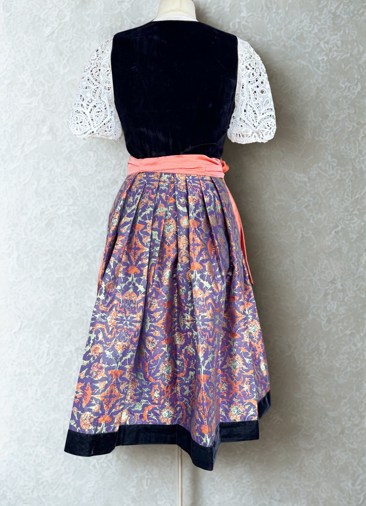Dirndl Krüger Collections, Jacinta, 70 cm, Samt, schwarz
