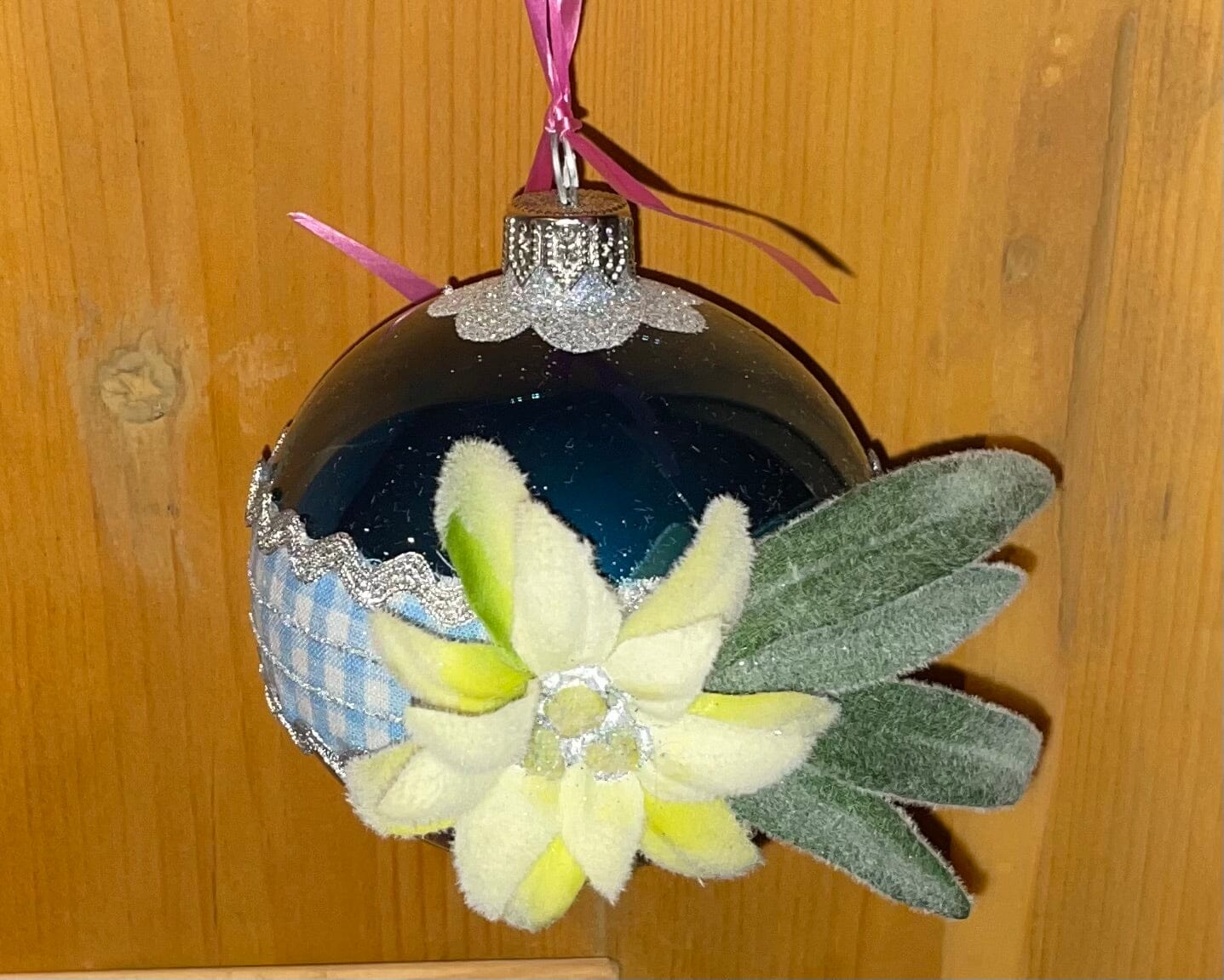 Christbaum Kugel, Weihnachtsschmuck, petrol, Edelweiß 7cm Weihnachten Alpenfunkeln