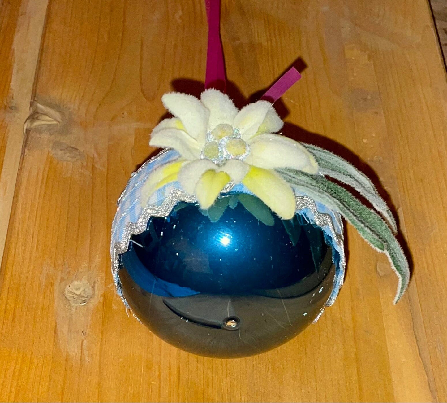 Christbaum Kugel, Weihnachtsschmuck, petrol, Edelweiß 7cm Weihnachten Alpenfunkeln