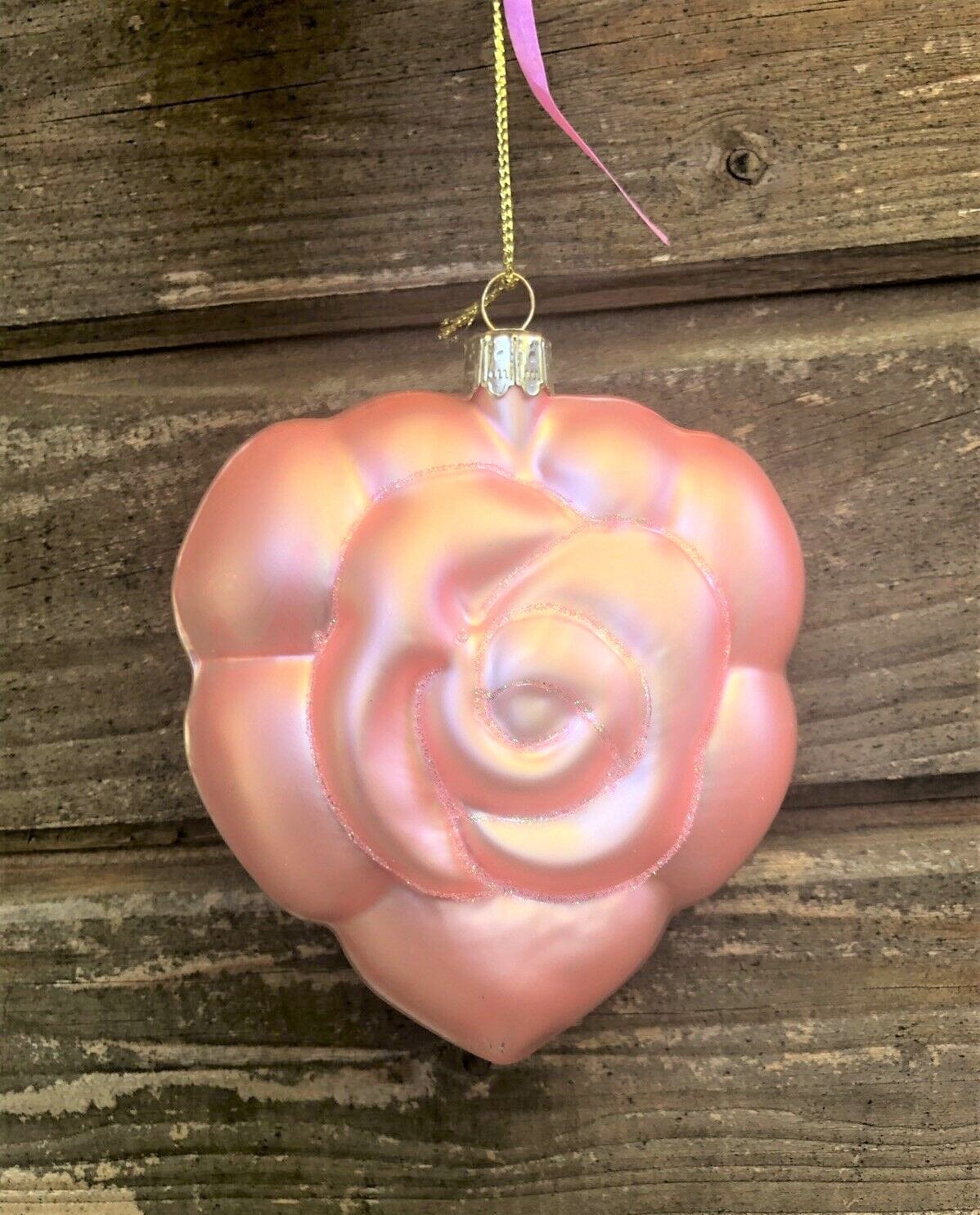 Christbaum Kugel, Weihnachtsschmuck, Rosenblüte, rosa Weihnachten Alpenfunkeln