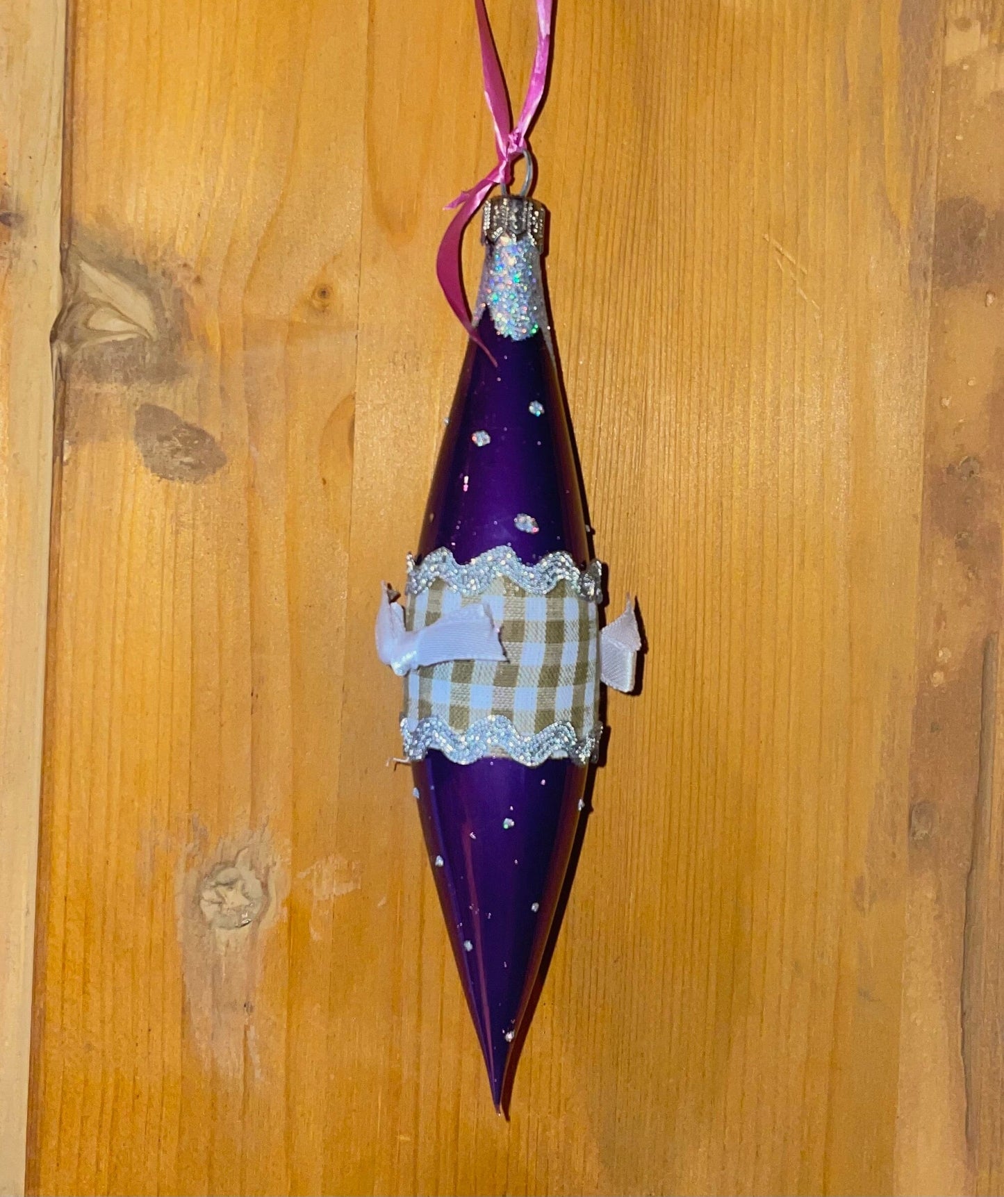 Christbaum Kugel, Weihnachtsschmuck, Zapfen Tropfen lila Weihnachten Alpenfunkeln