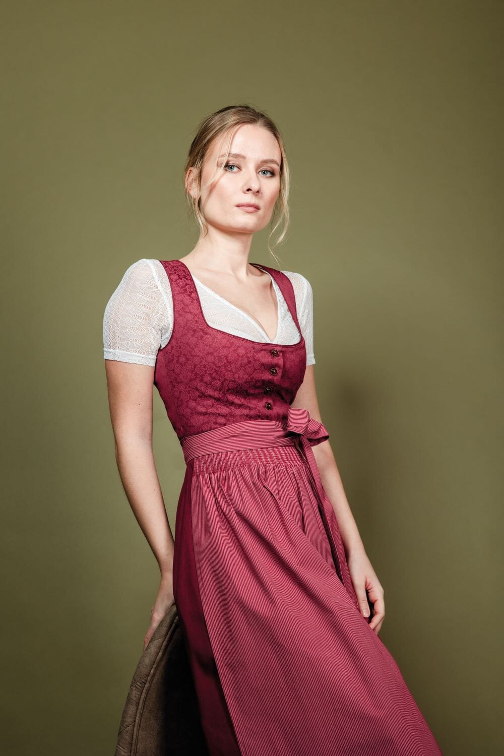 Dirndl Alpenfee, Elisa rot 70 cm, Große Größen Dirndl Alpenfee