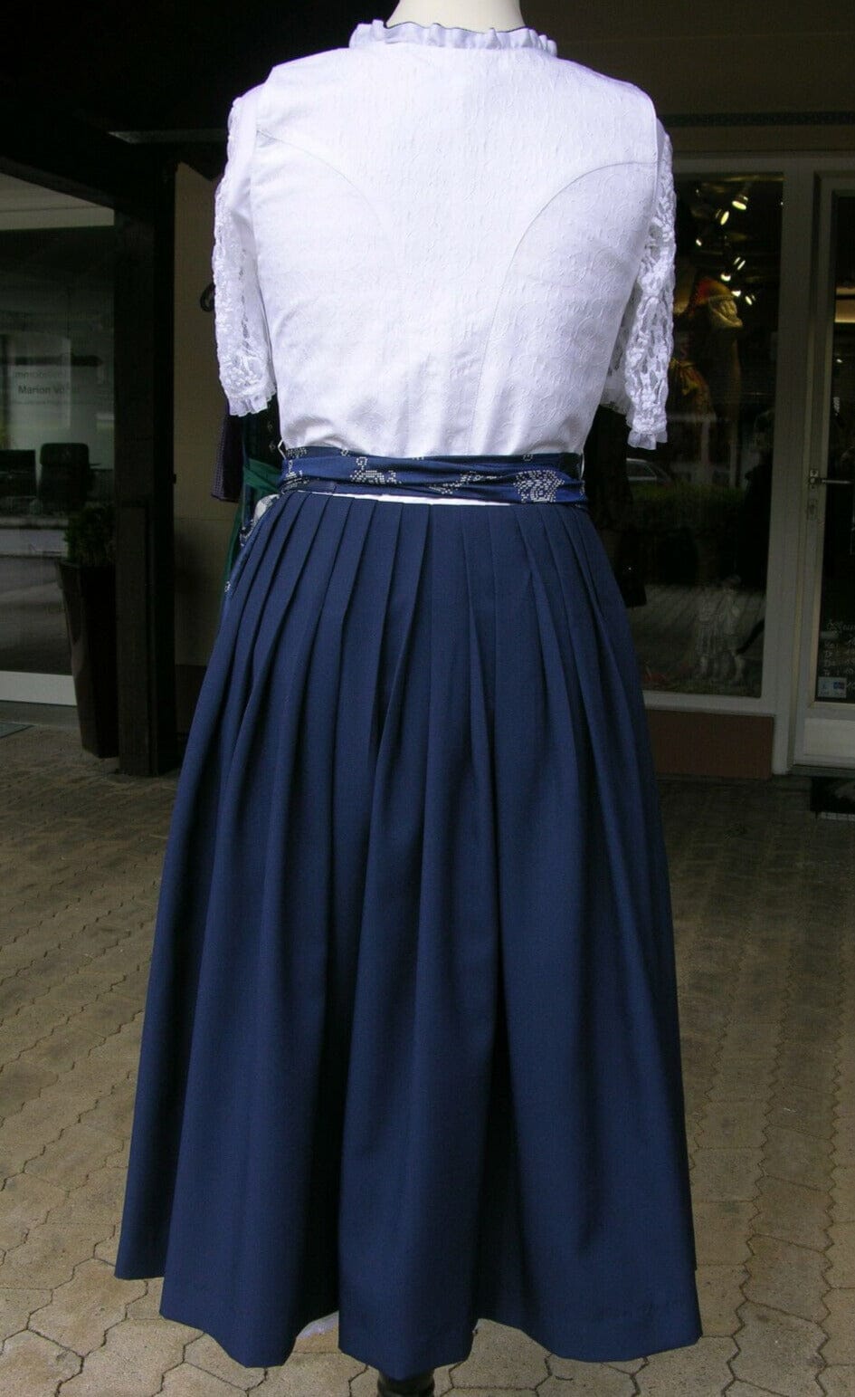 Dirndl Apple of my Eye by Berwin&Wolff, weiß, Blau Midi, Gr. 36, 70 cm Dirndl Berwin&Wolff