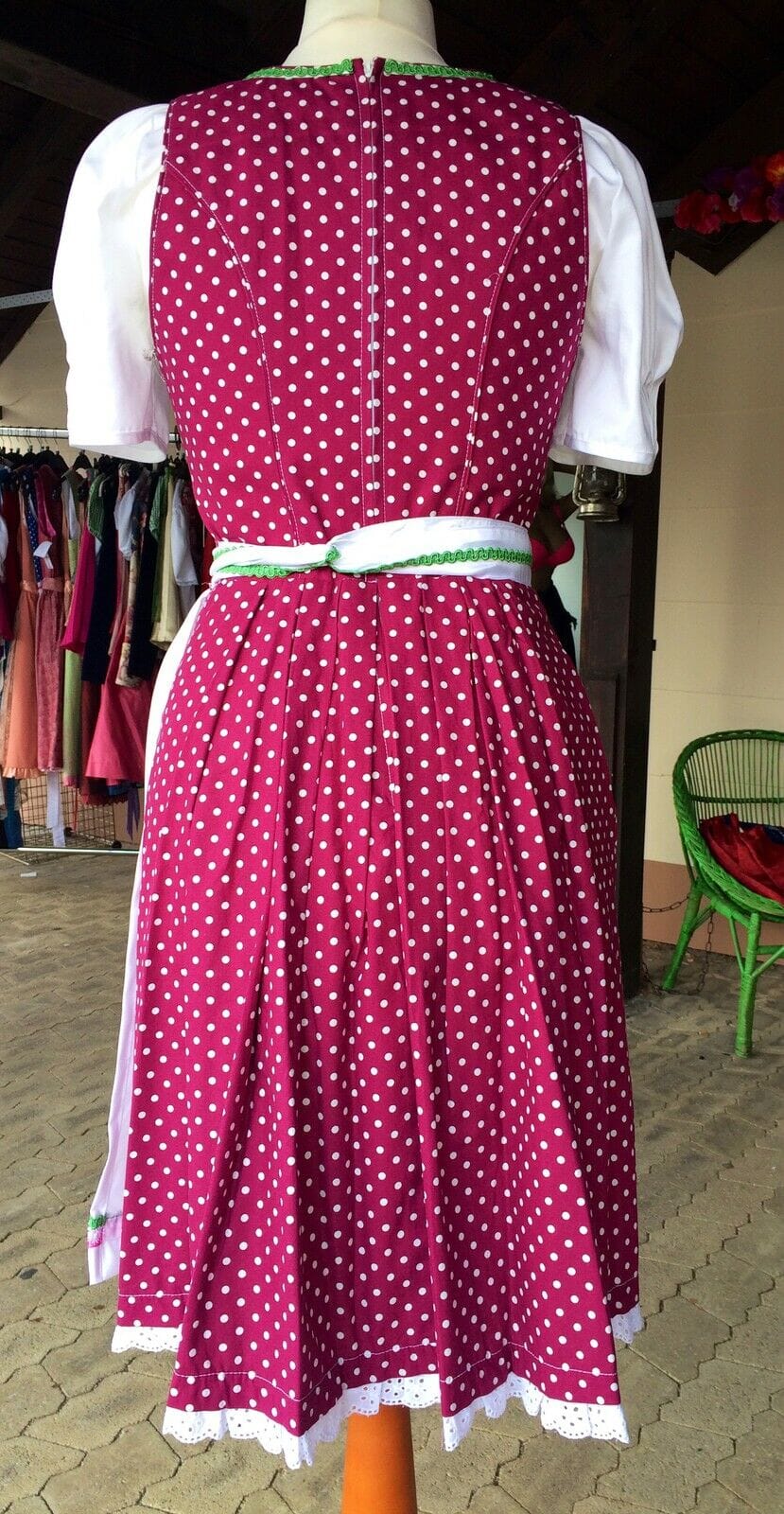 Dirndl Fuchs Trachten, Druckschürze, Pflaume, Midi 60 cm Dirndl Fuchs