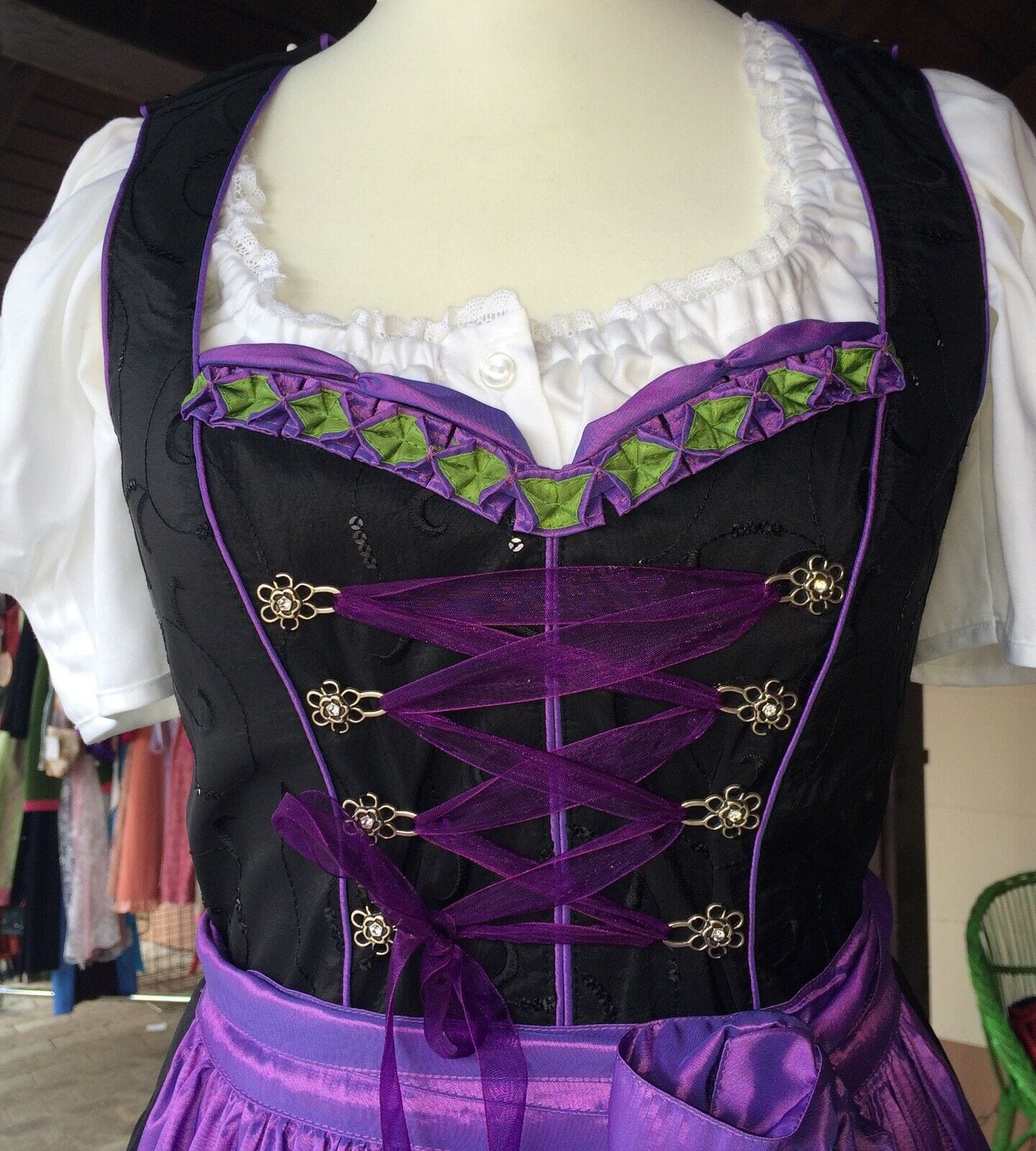 Dirndl Fuchs Trachten, schwarz, lila, Midi 70 cm Dirndl Fuchs