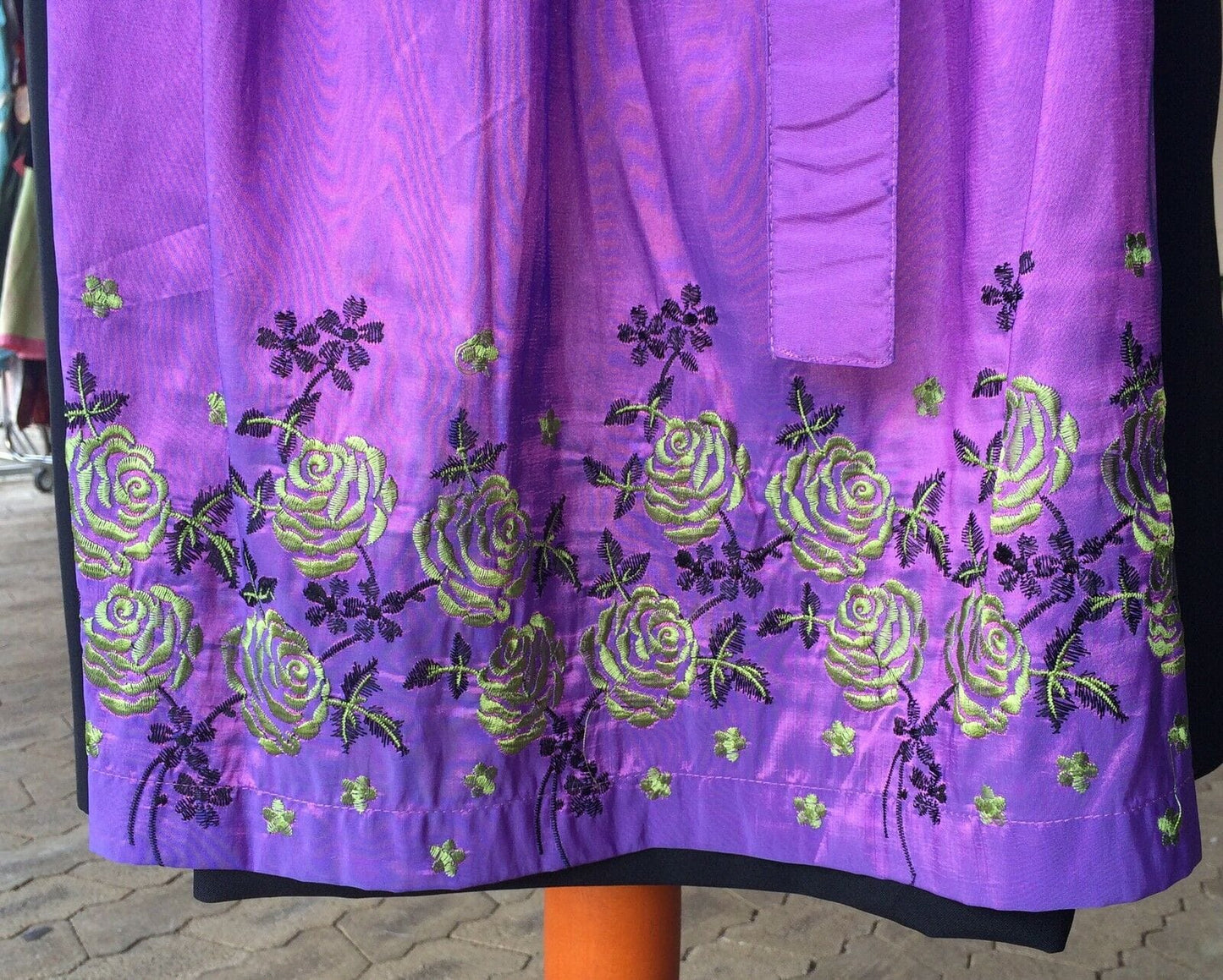 Dirndl Fuchs Trachten, schwarz, lila, Midi 70 cm Dirndl Fuchs