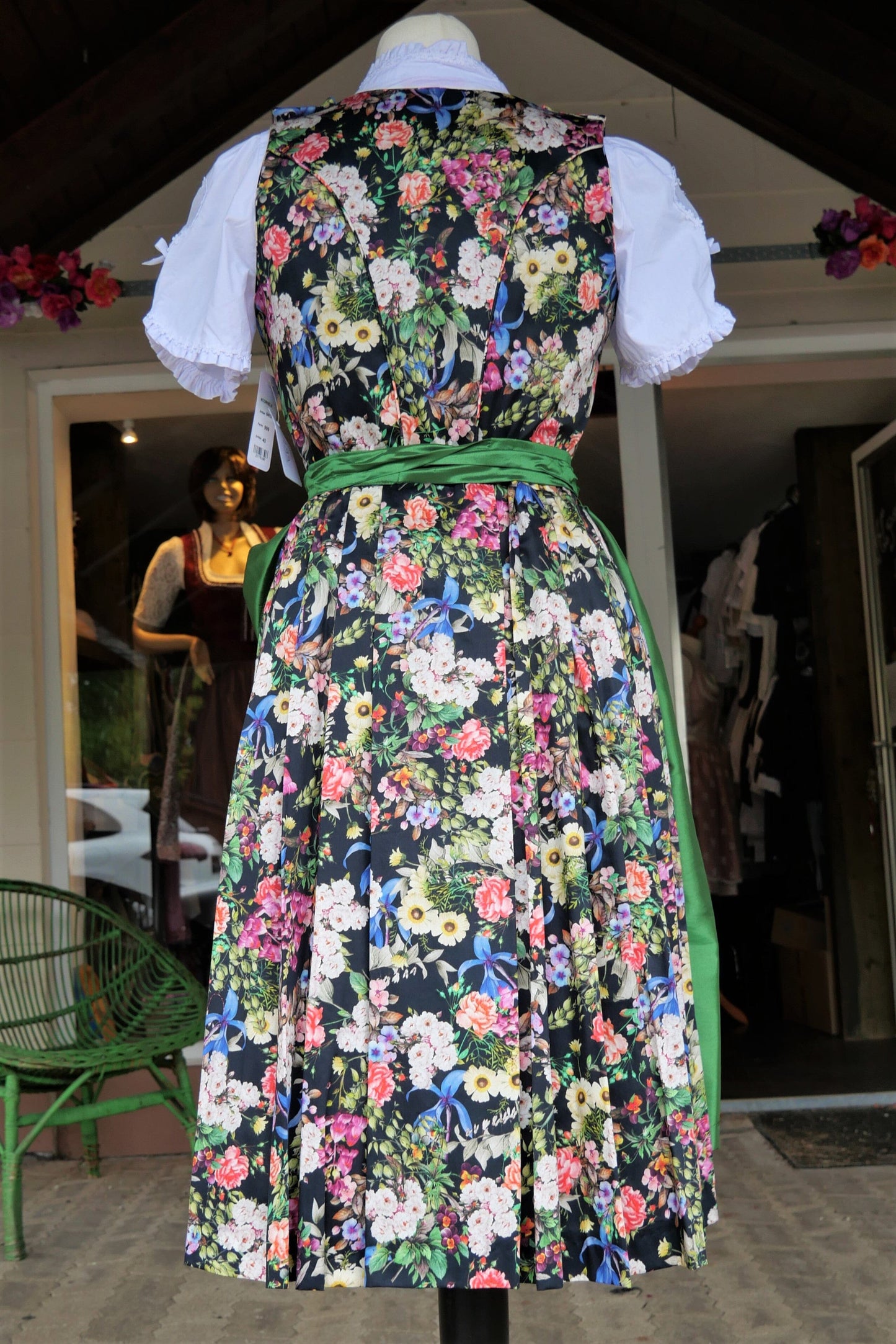 Dirndl Kaiseralm, Sommer, floral, bunt, Midi 65 cm Dirndl Kaiseralm