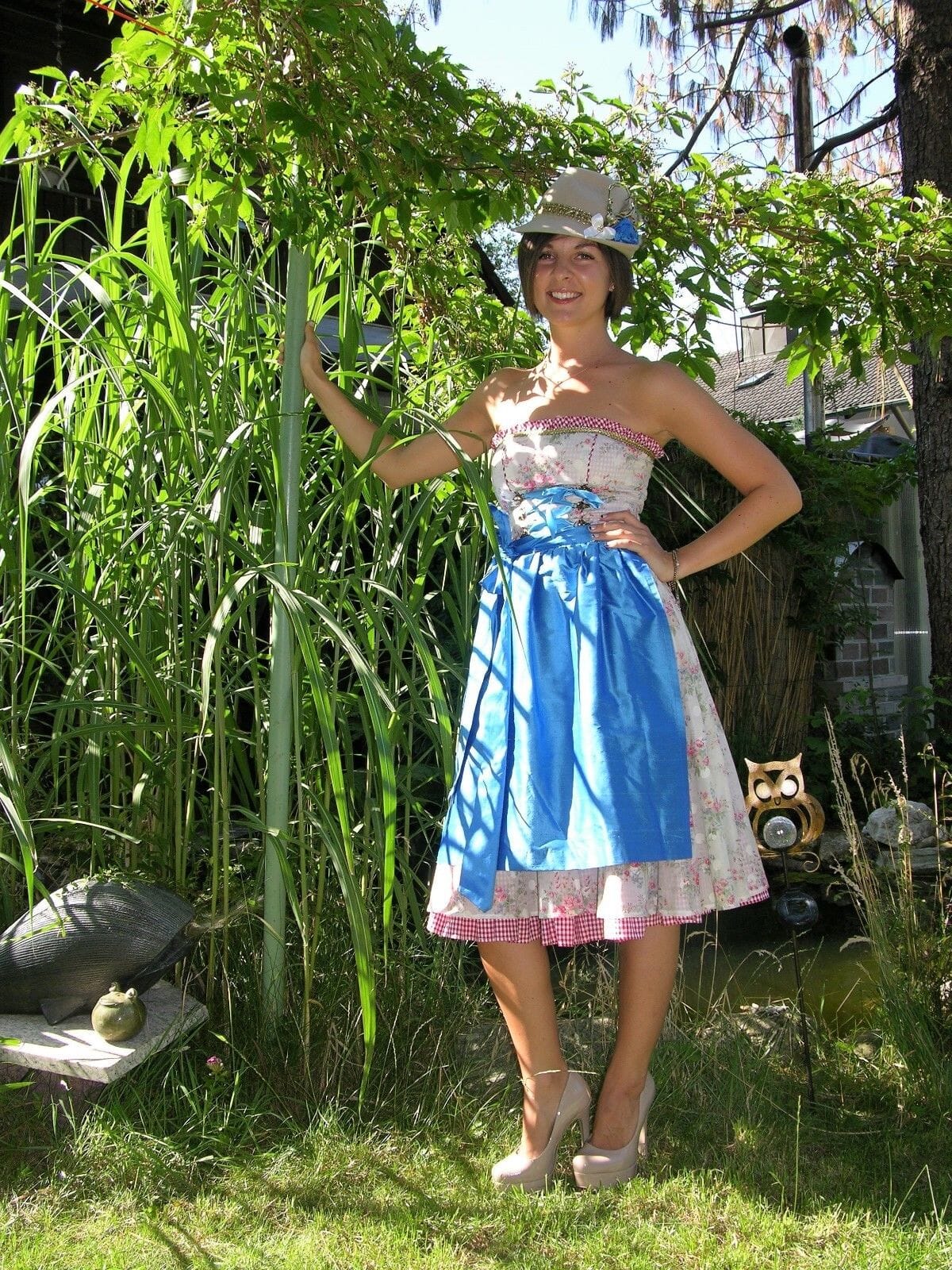 Dirndl Kleid, Bandeau, Ellersdorfer, hell, rot, Midi Dirndl Ellersdorfer
