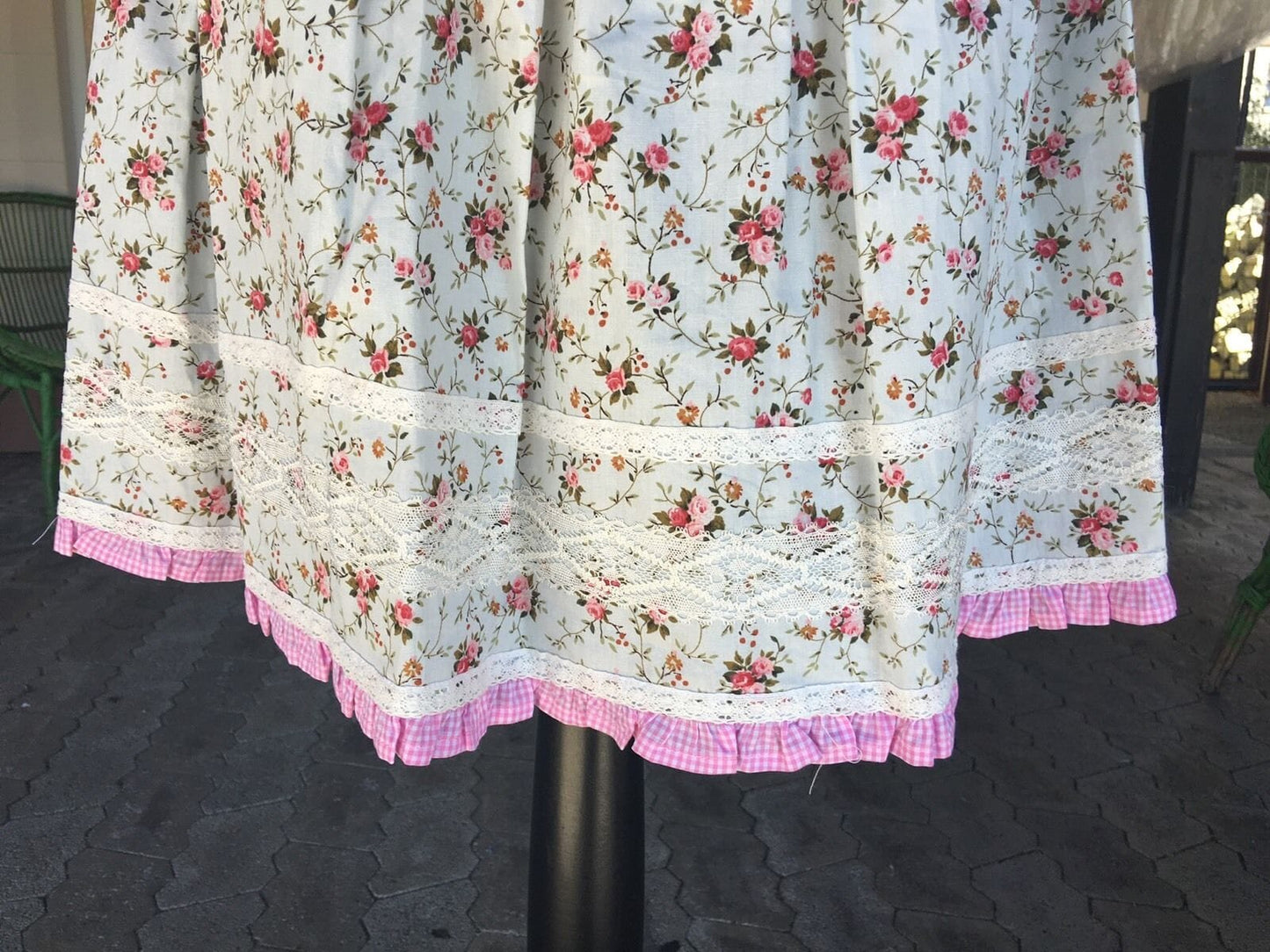 Dirndl Kleid, Krüger Madl, Madrid, Midi 60 cm, geblümt, Gr. 34 Dirndl Krüger