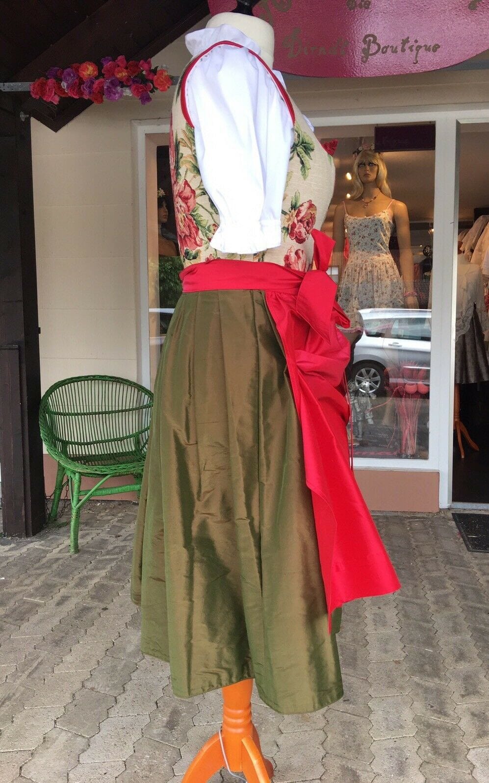 Dirndl Kleid Sportalm, Amberg, grün, rot, Seide, Midi 70 cm Dirndl Sportalm
