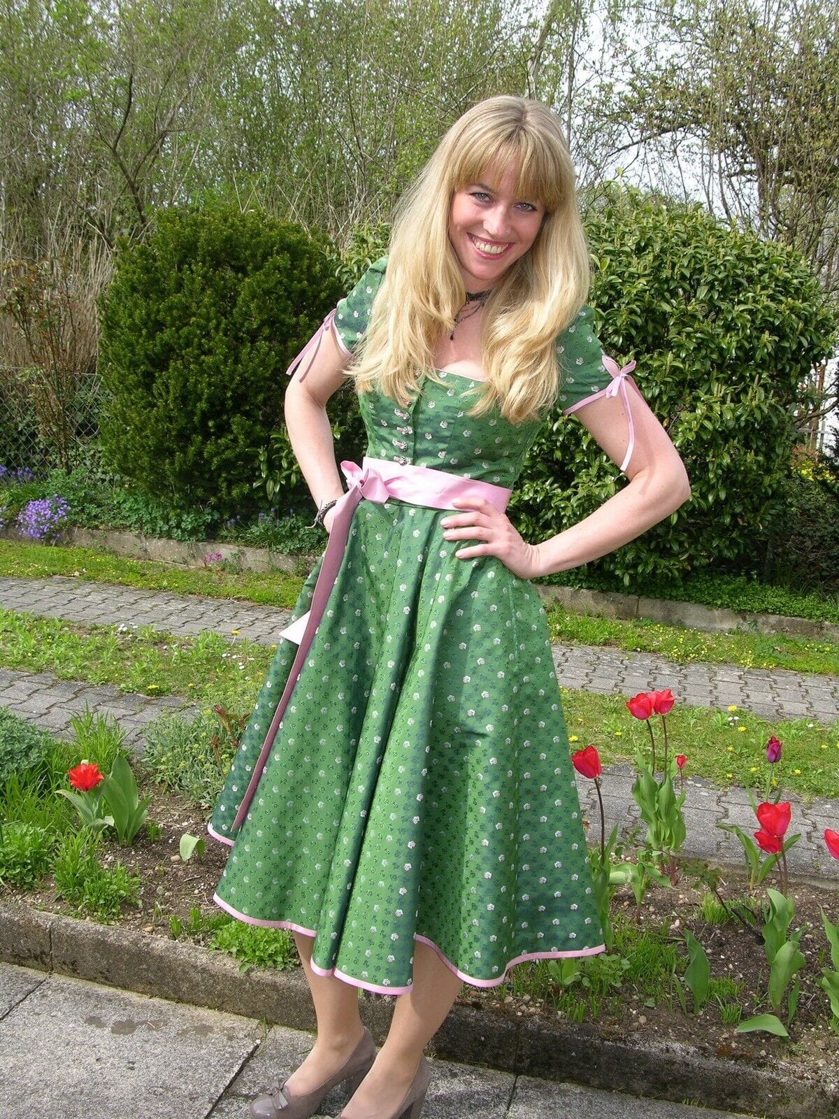 Dirndl Kleid Sportalm, Isadora, grün, Midi 70 cm Dirndl Sportalm