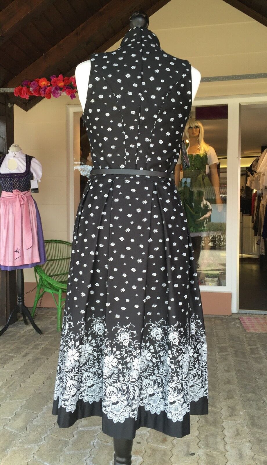 Dirndl Kleid Wenger Verena, schwarz, silber, Schneewittchen Midi Dirndl Wenger