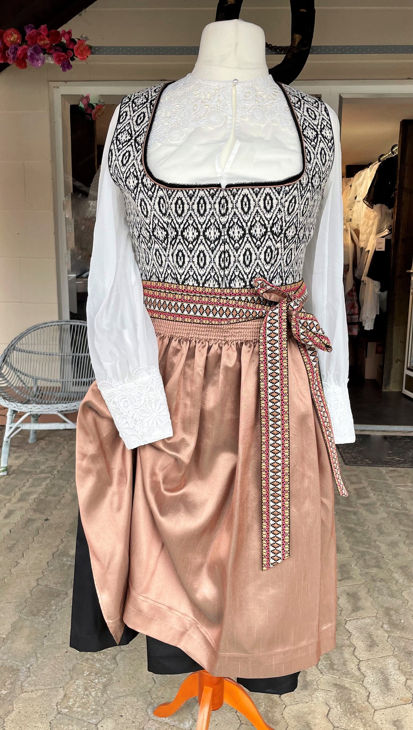 Dirndl Krüger Collections, Euphemina 70cm, schwarz, lachs, Kupfer Dirndl Krüger