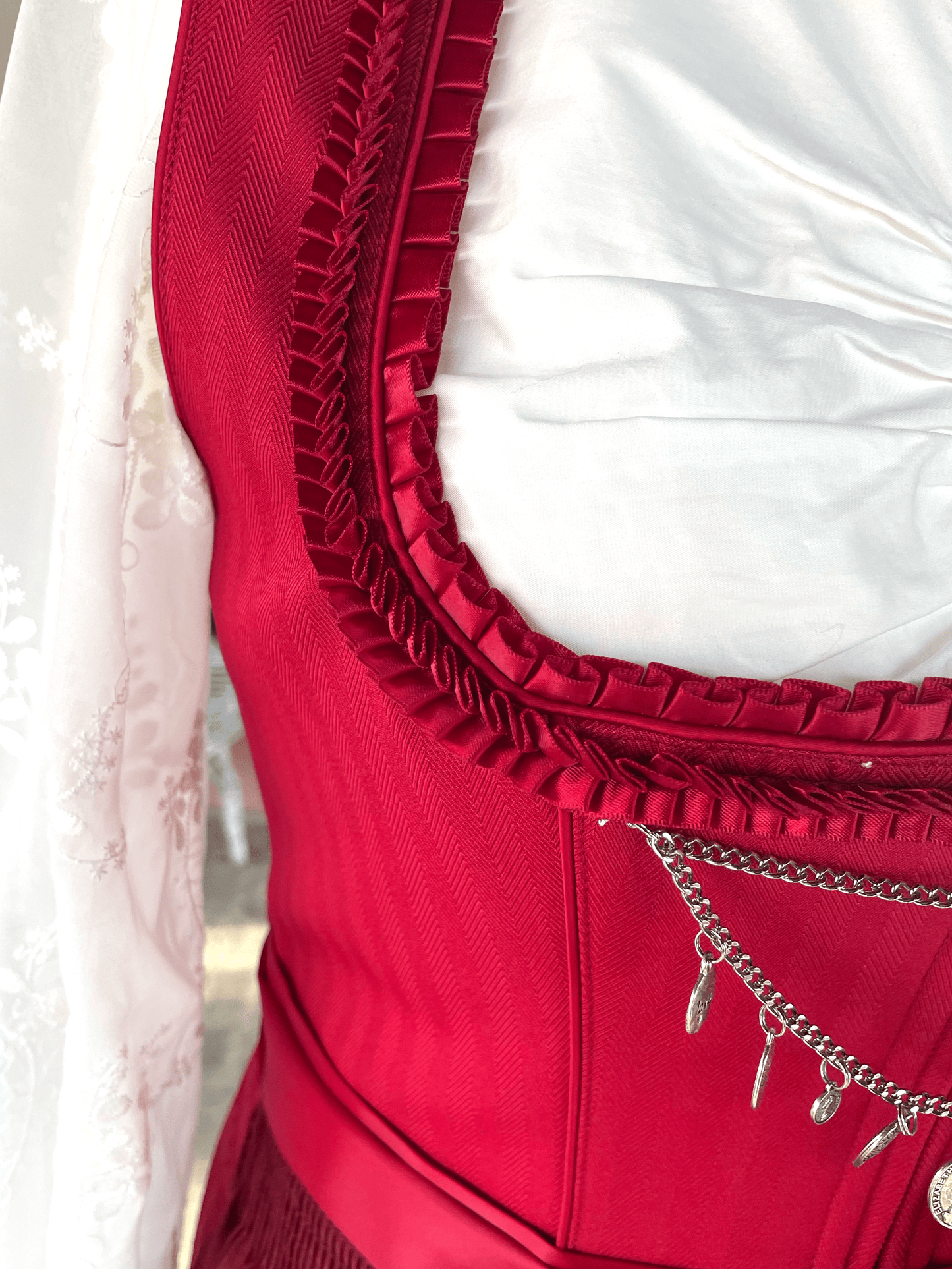 Dirndl Krüger Collections, Shiloh, 70 cm, rot mit Charivari Dirndl Krüger