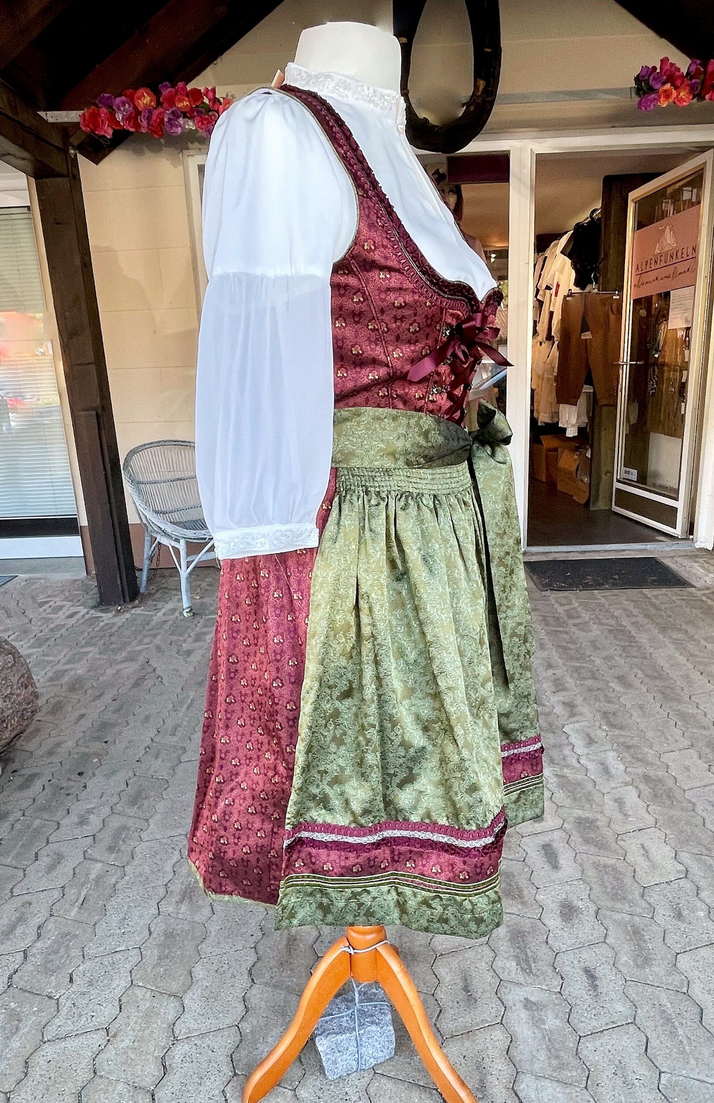 Dirndl Krüger Madl, Helmina, Midi 60 cm, Rost, Grün, Gr. 42 Dirndl Krüger