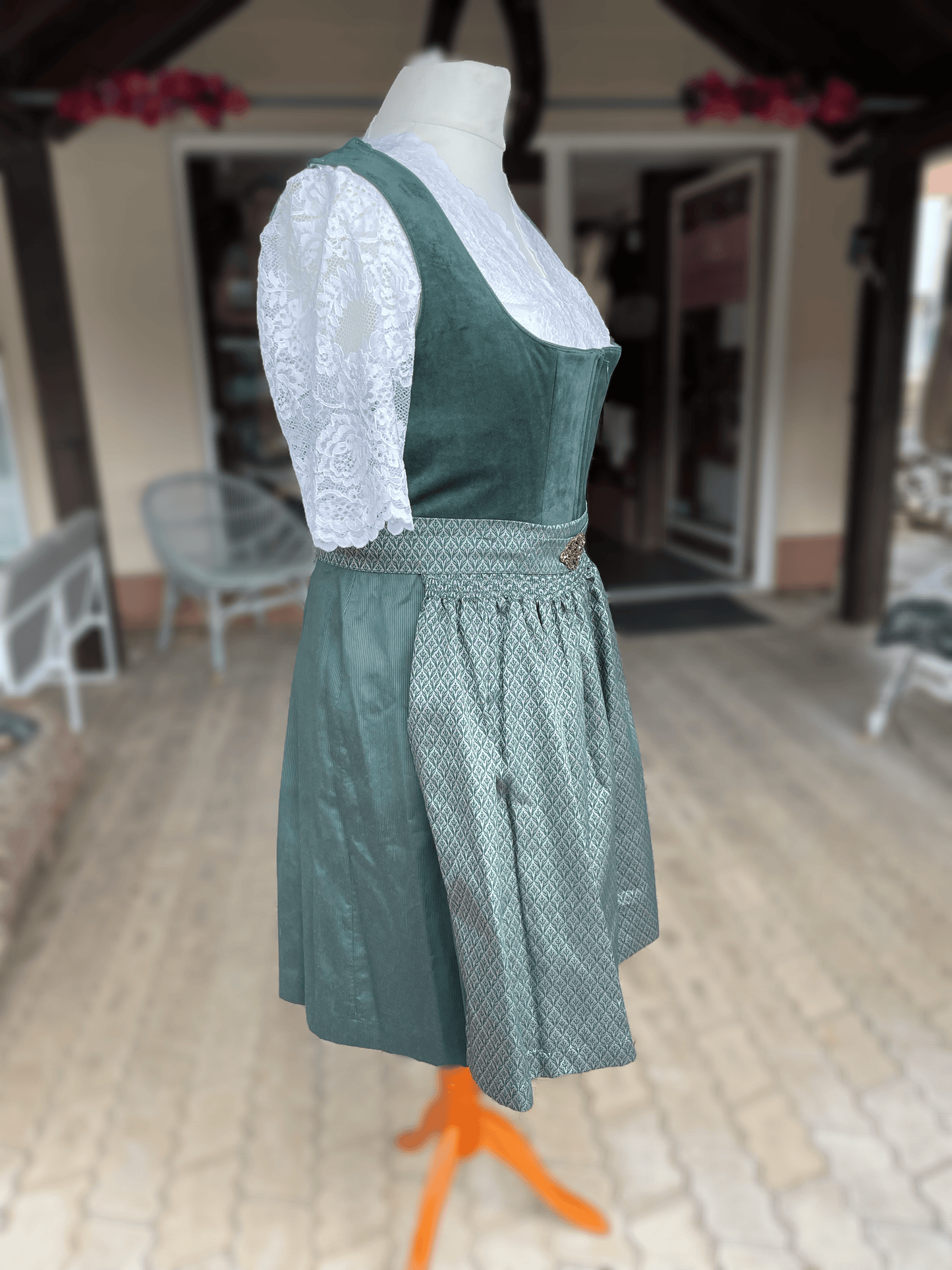Dirndl Krüger Madl, Midi 60 cm, Alisha Samt dunkelgrün Dirndl Krüger
