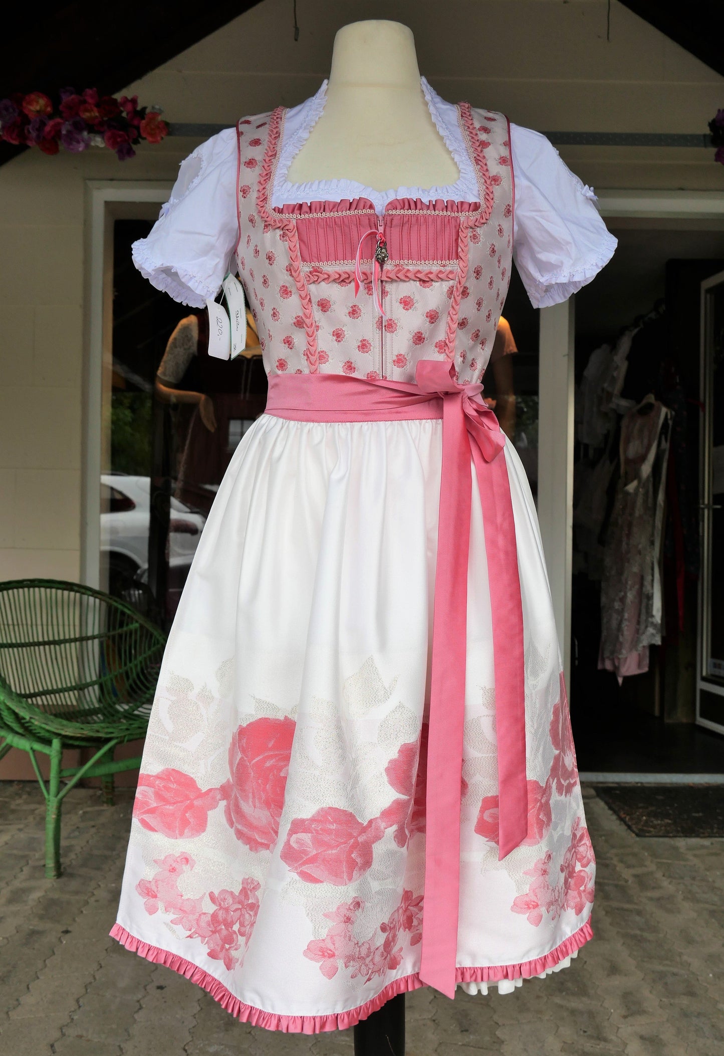 Dirndl Rose, Brautdirndl, weiß, rosa, pink Midi 60 cm Dirndl Rose