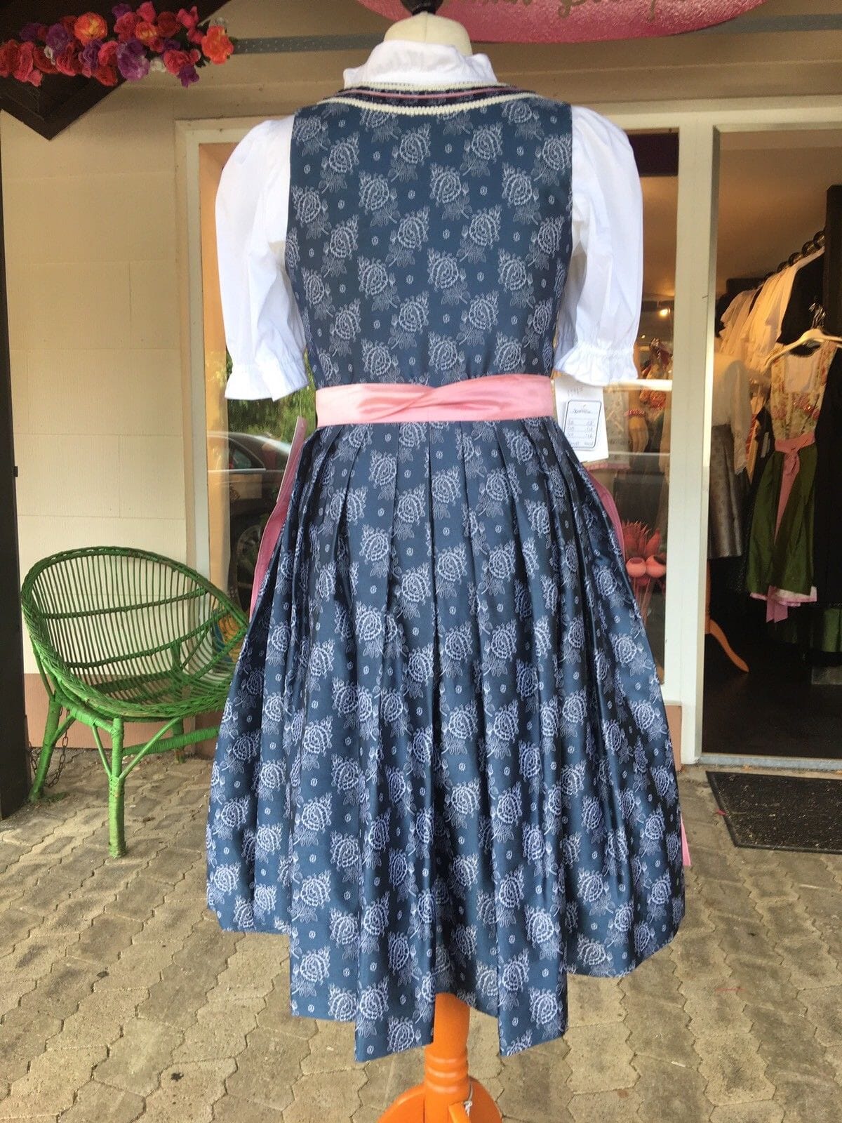 Dirndl Sportalm, Imst, blau, rosa, Seide, Midi 70 cm Dirndl Sportalm