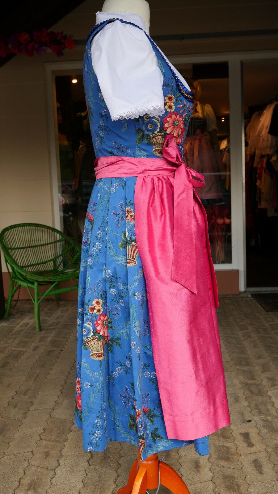 Dirndl Sportalm, Wels, blau, rosa, Seide, Midi 70 cm Dirndl Sportalm