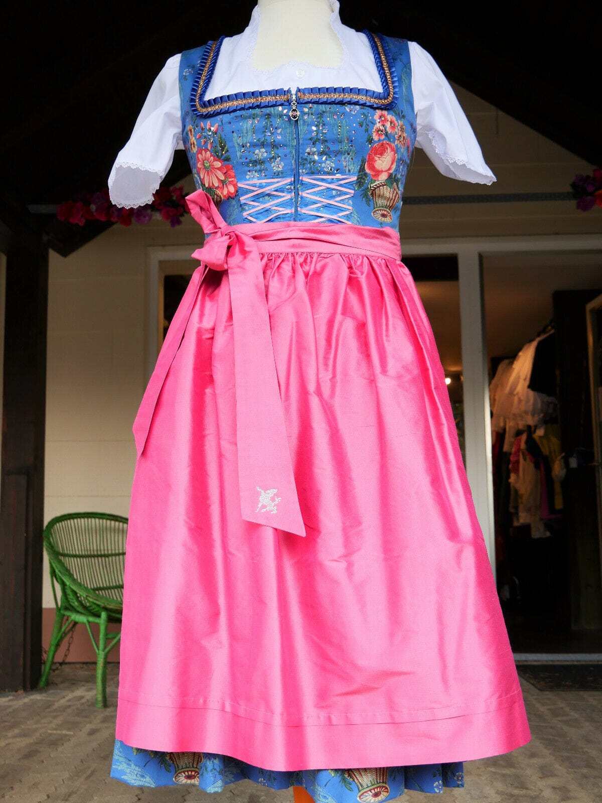 Dirndl Sportalm, Wels, blau, rosa, Seide, Midi 70 cm Dirndl Sportalm