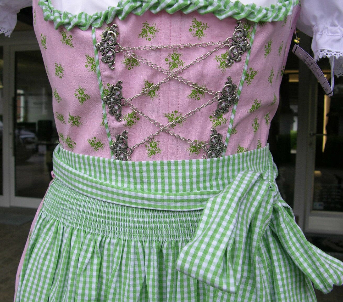 Dirndl Trachten Stil, Waschdirndl, grün, rosa, Midi Dirndl Trachten Stil