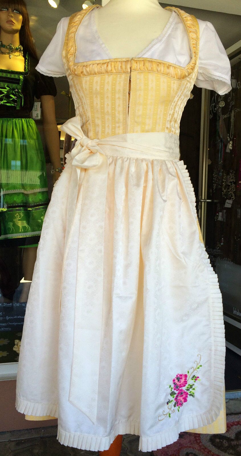 Dirndl Trentini, Hanni, creme, gelb, Midi 60 cm, Brautdirndl, Gr. 36 Dirndl Julia Trentini
