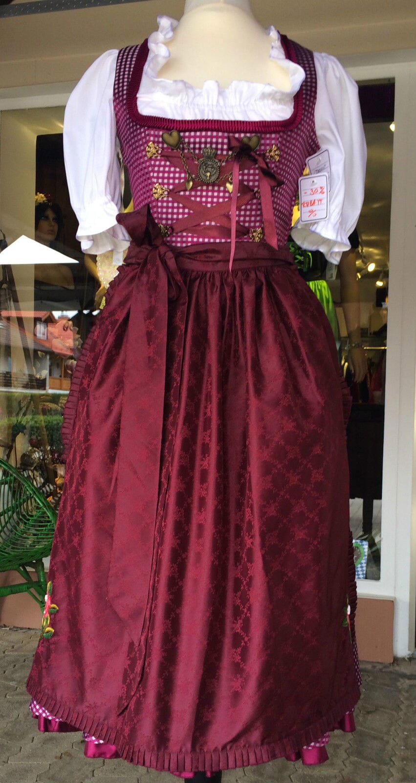 Dirndl Trentini, Josefine, bordeaux, Midi 70 cm, Gr. 32/34 Dirndl Julia Trentini