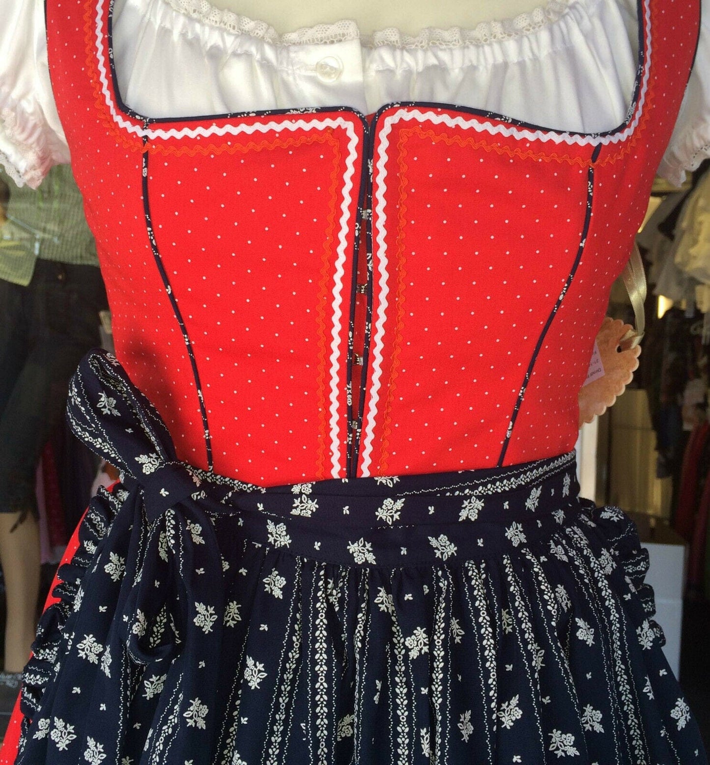 Dirndl Trentini, Palina, rot blau, Midi 70 cm, Waschdirndl Dirndl Julia Trentini