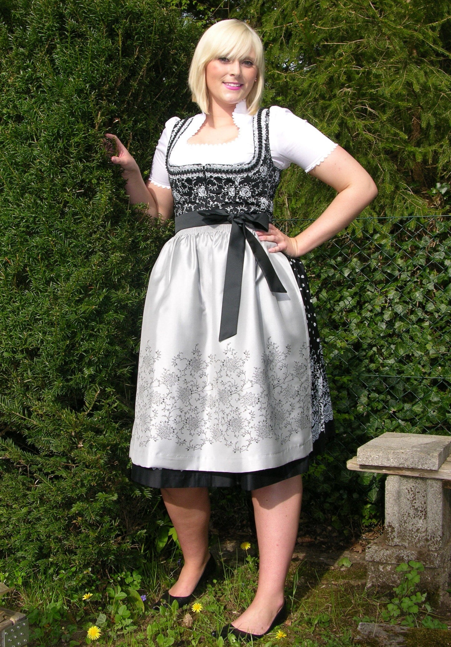 Dirndl Wenger Veronika, schwarz, silber, Baumwolle, Midi Dirndl Wenger