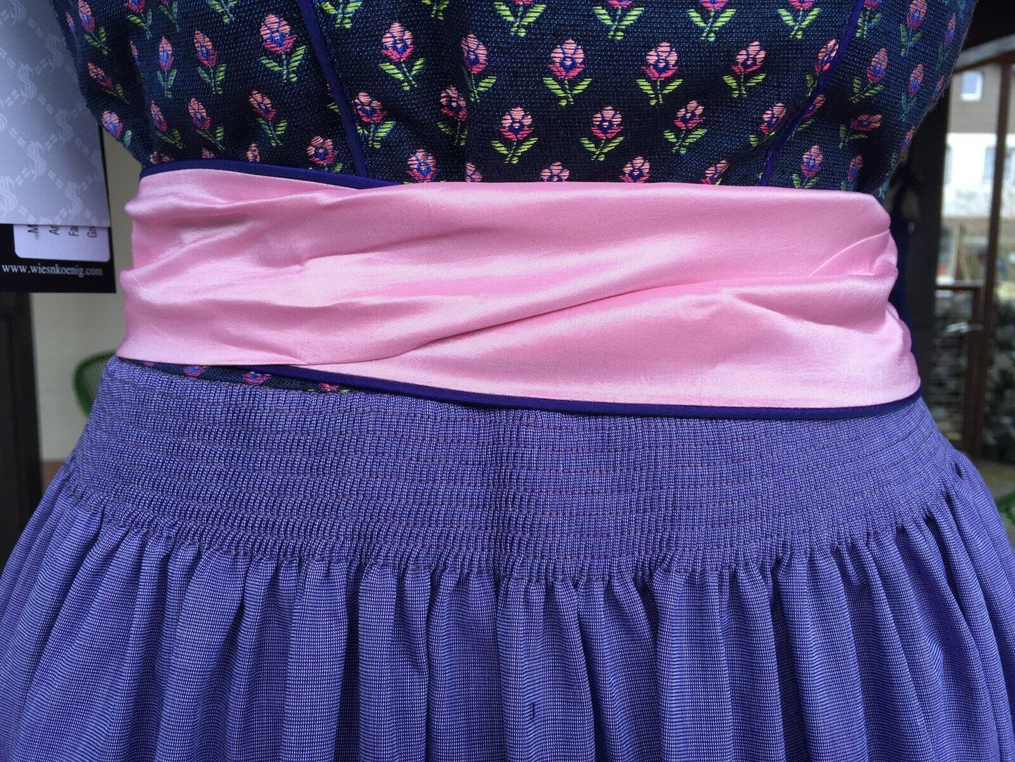 Dirndl Wiesnkönig, Thilda, blau, lila, rosa, Midi 60 cm Dirndl Wiesnkönig