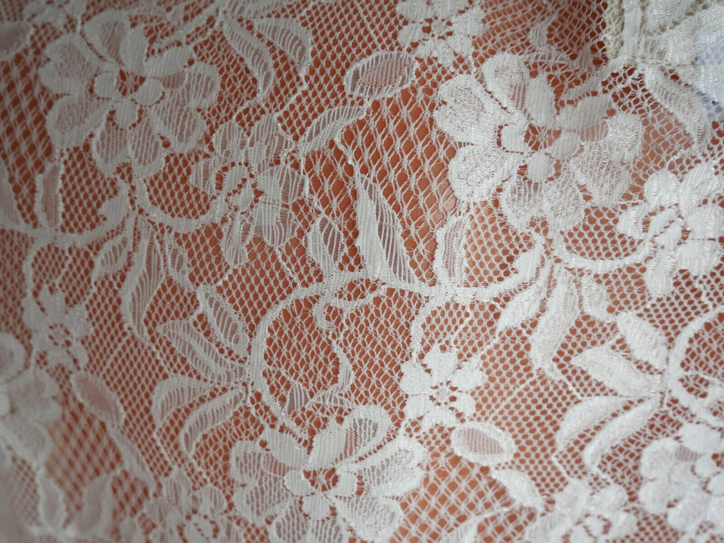 Dirndlbluse CocoVero, Silvie, Stehkragen, V-Ausschnitt, Spitze, ecru Dirndlblusen CocoVero