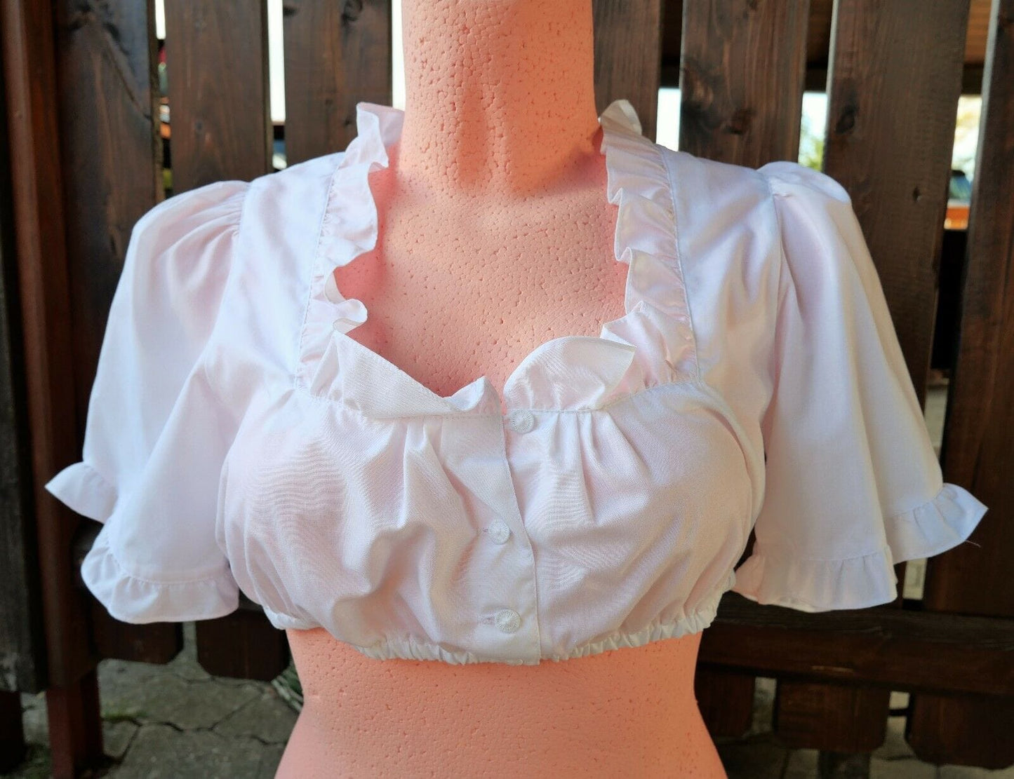 Dirndlbluse, Hess, weiß, halbarm, Knöpfe, eckiger Ausschnitt, Gr. 46 Dirndlblusen Hess