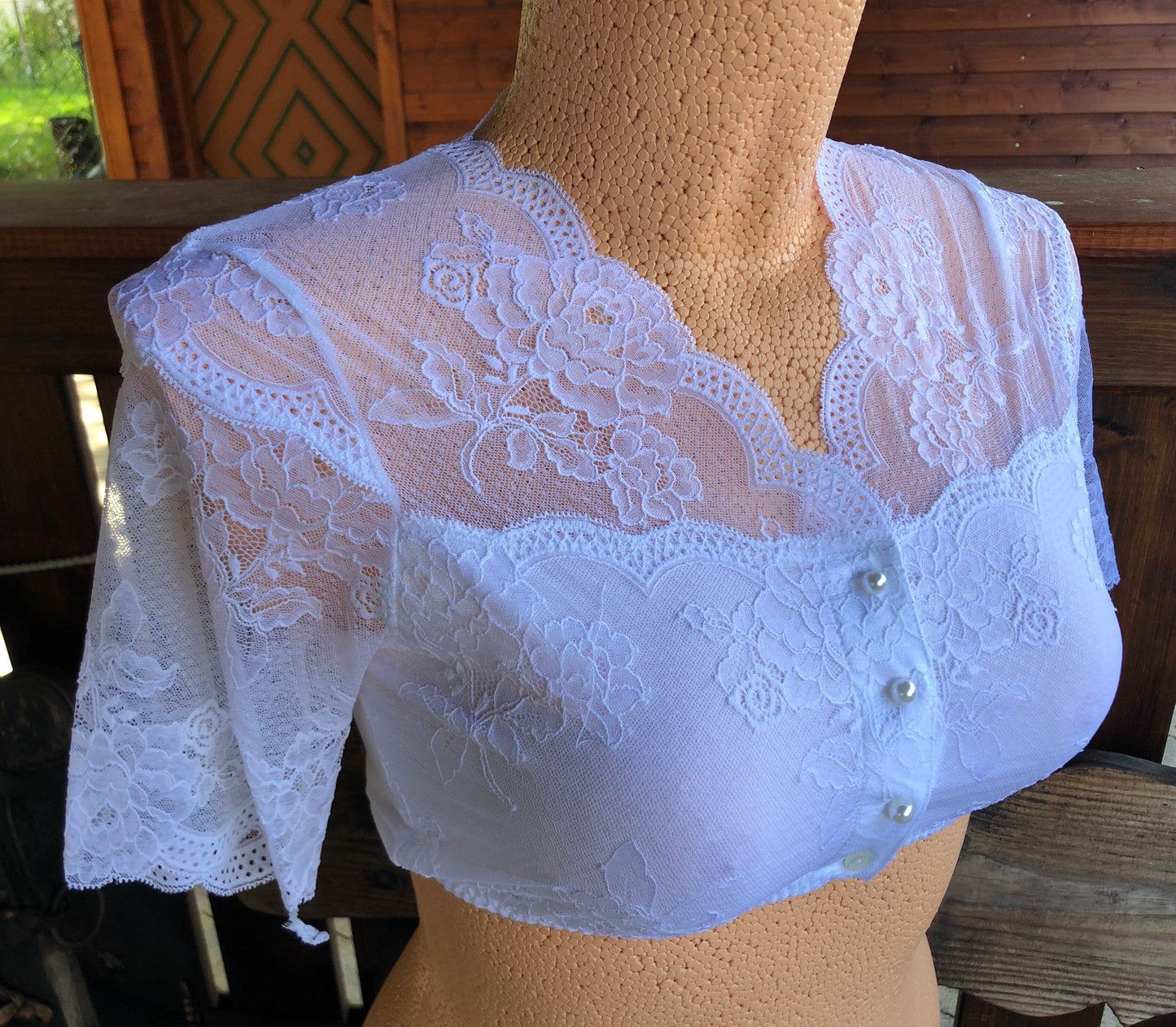 Dirndlbluse Nina von C, Madlen, weiß, Spitze, Knöpfe Dirndlblusen Nina von C.