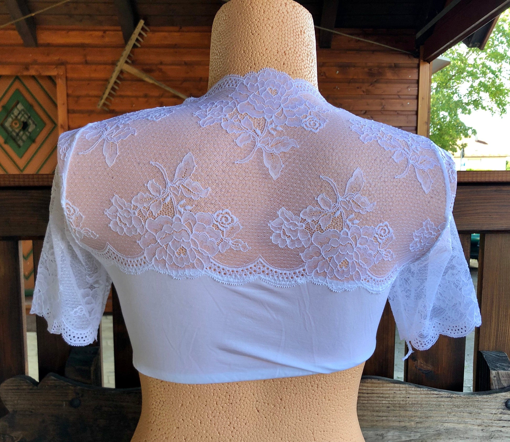 Dirndlbluse Nina von C, Madlen, weiß, Spitze, Knöpfe Dirndlblusen Nina von C.