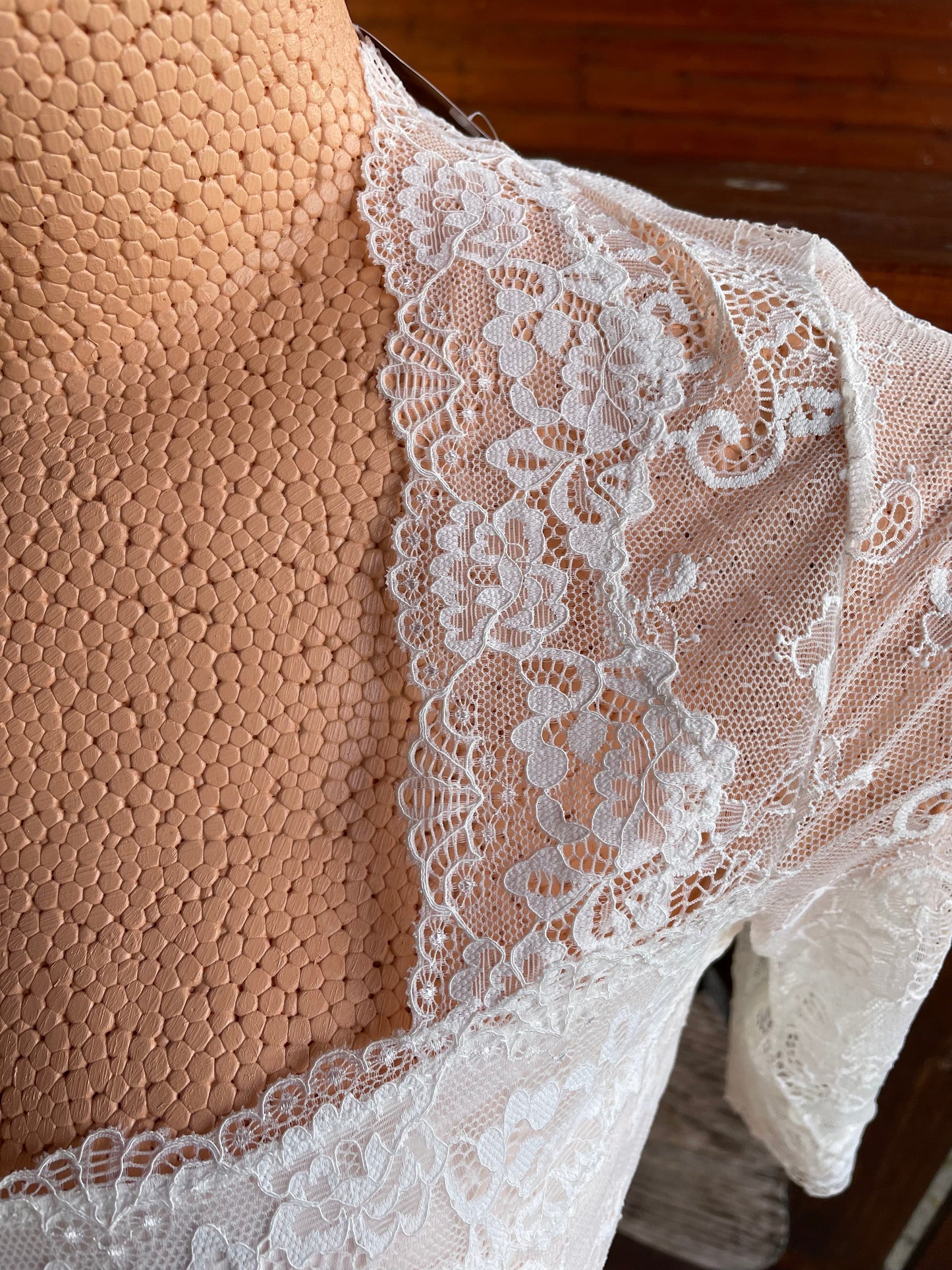 Dirndlbluse Nina von C., Magda, champagner, halbarm, Blüten Dirndlblusen Nina von C.