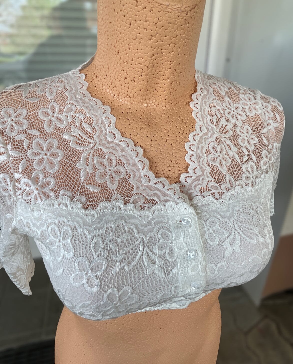 Dirndlbluse Nina von C., Manon, Spitze, champagner, halbarm Dirndlblusen Nina von C.