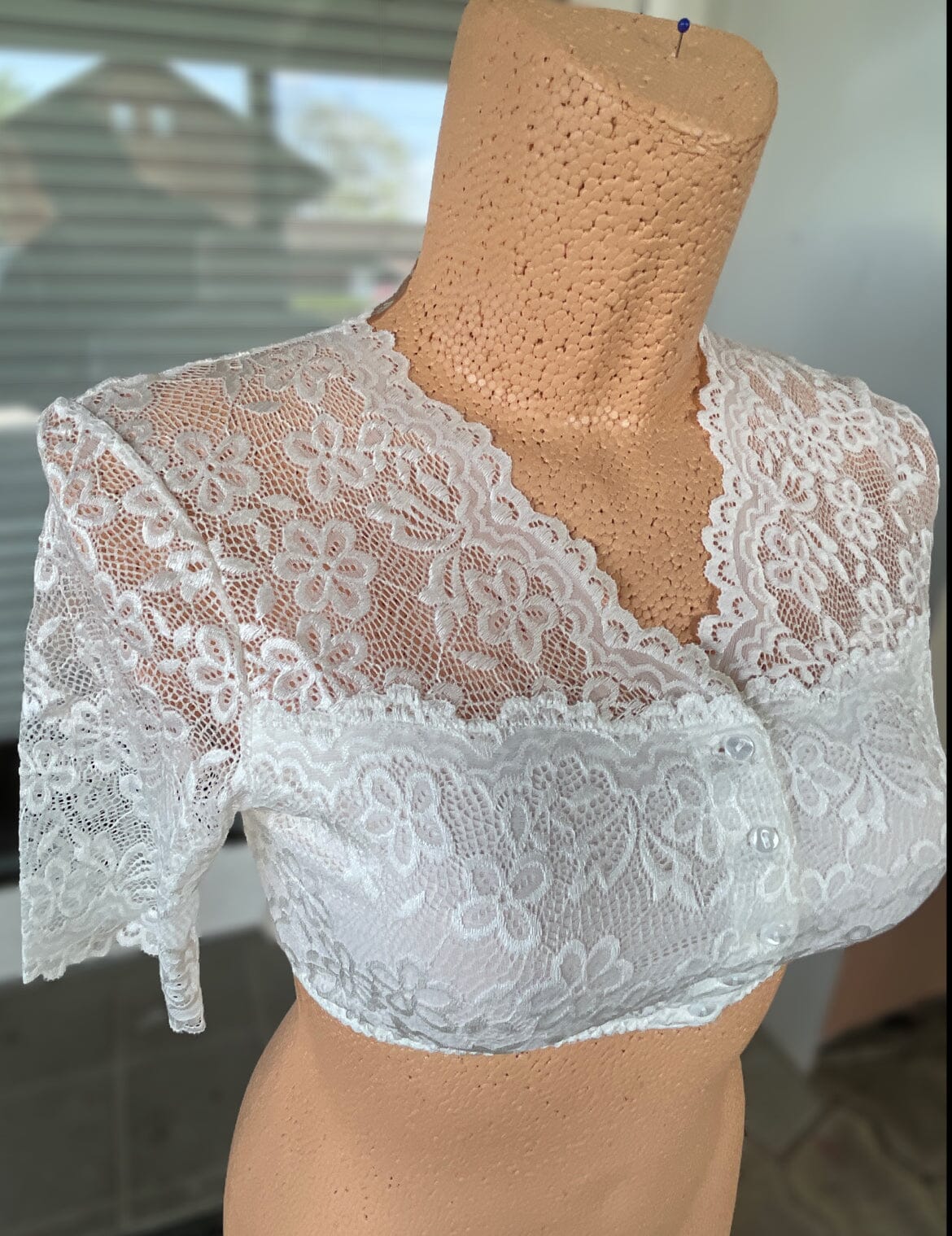 Dirndlbluse Nina von C., Manon, Spitze, champagner, halbarm Dirndlblusen Nina von C.