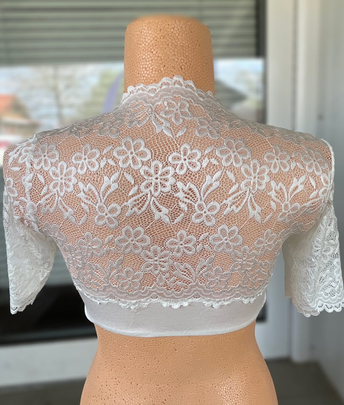 Dirndlbluse Nina von C., Manon, Spitze, champagner, halbarm Dirndlblusen Nina von C.