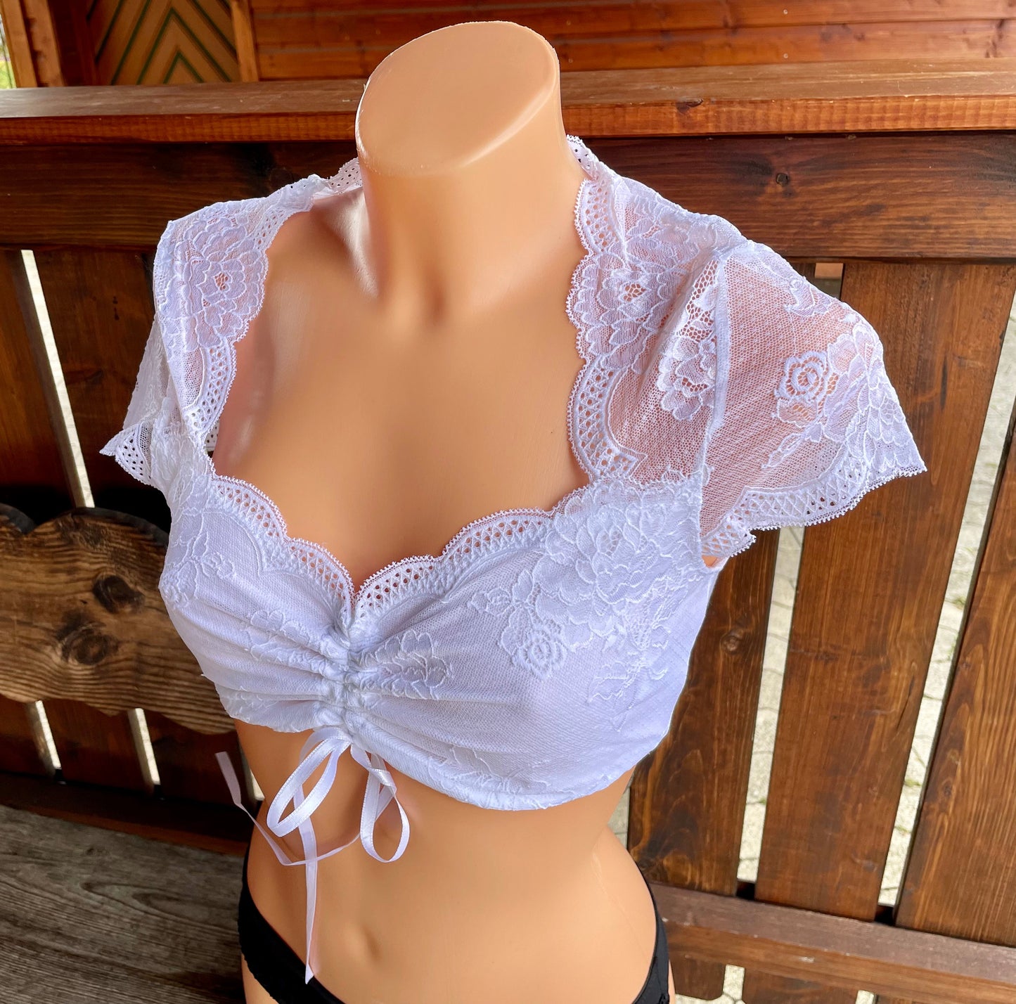 Dirndlbluse Nina von C., Mara, weiß, kurzarm, Blüten Dirndlblusen Nina von C.