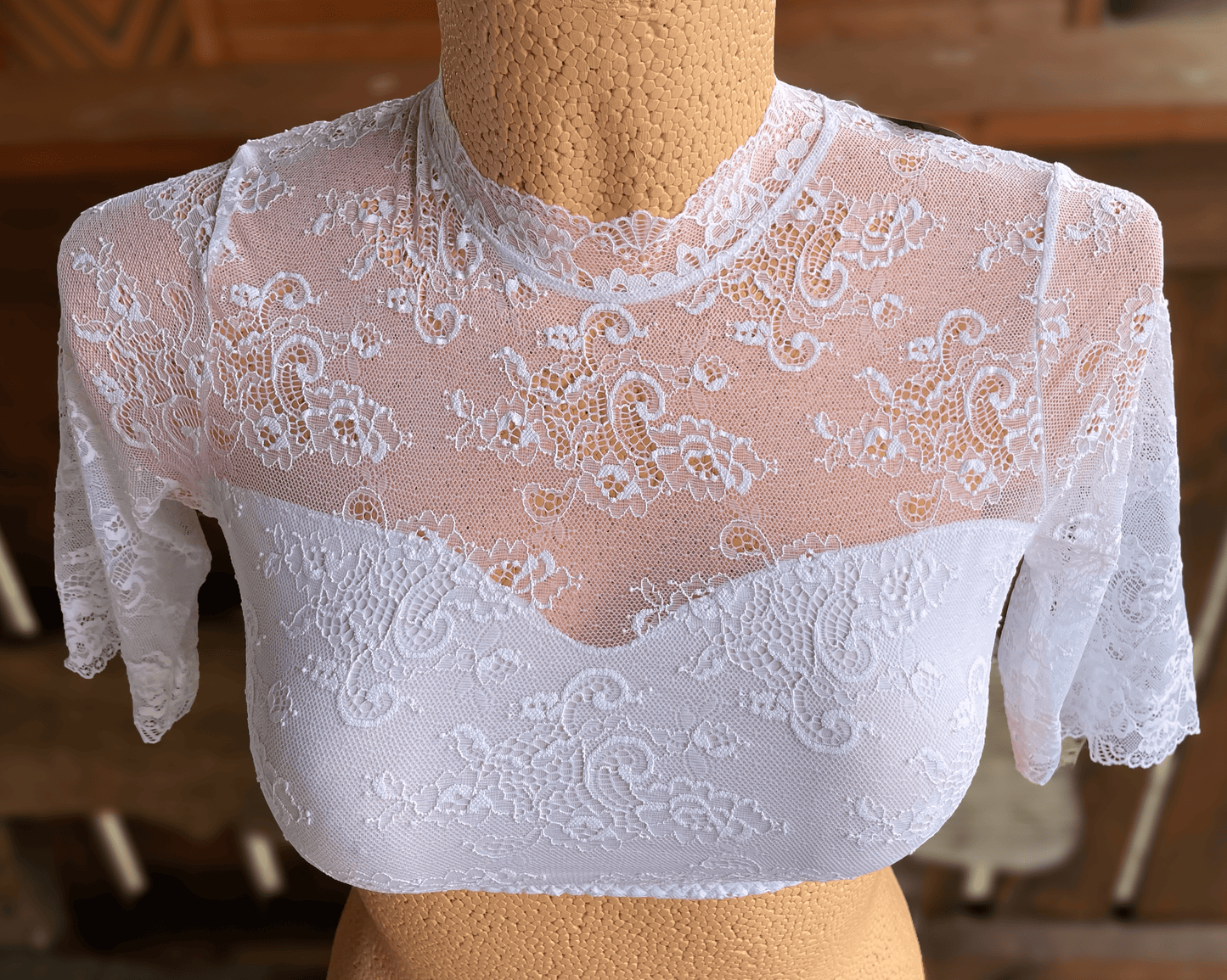 Dirndlbluse Nina von C., Marina, weiß, halbarm, hochgeschlossen, Blüten Dirndlblusen Nina von C.