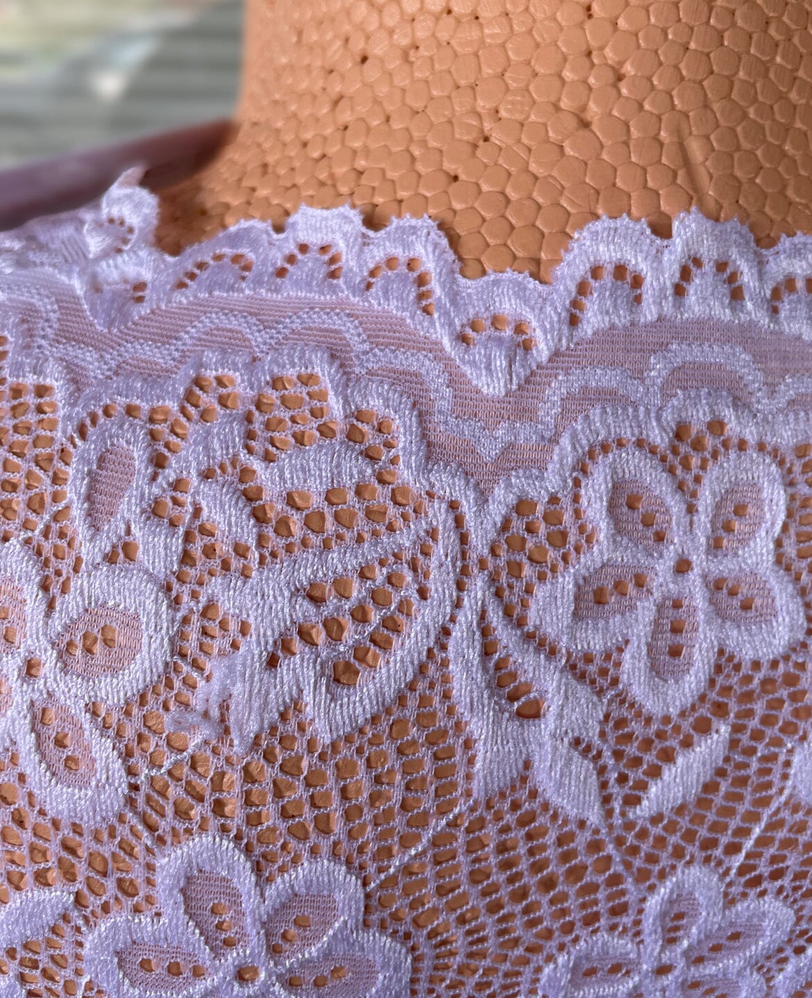 Dirndlbluse Nina von C., Marlies, Spitze, weiß, halbarm, Zugband Dirndlblusen Nina von C.