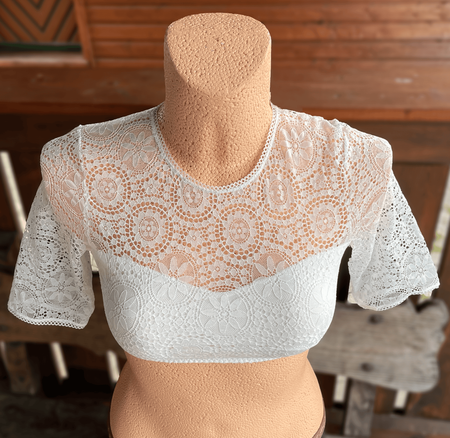 Dirndlbluse Nina von C., Miriam, champagner, halbarm, hochgeschlossen, Blüten Dirndlblusen Nina von C.