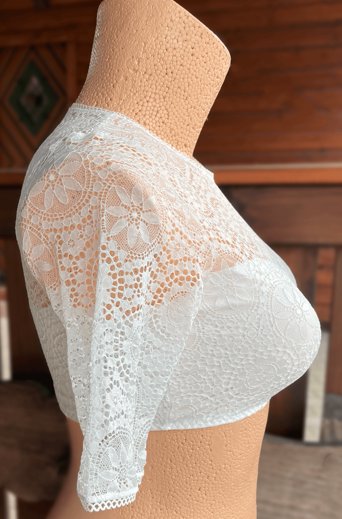 Dirndlbluse Nina von C., Miriam, champagner, halbarm, hochgeschlossen, Blüten Dirndlblusen Nina von C.